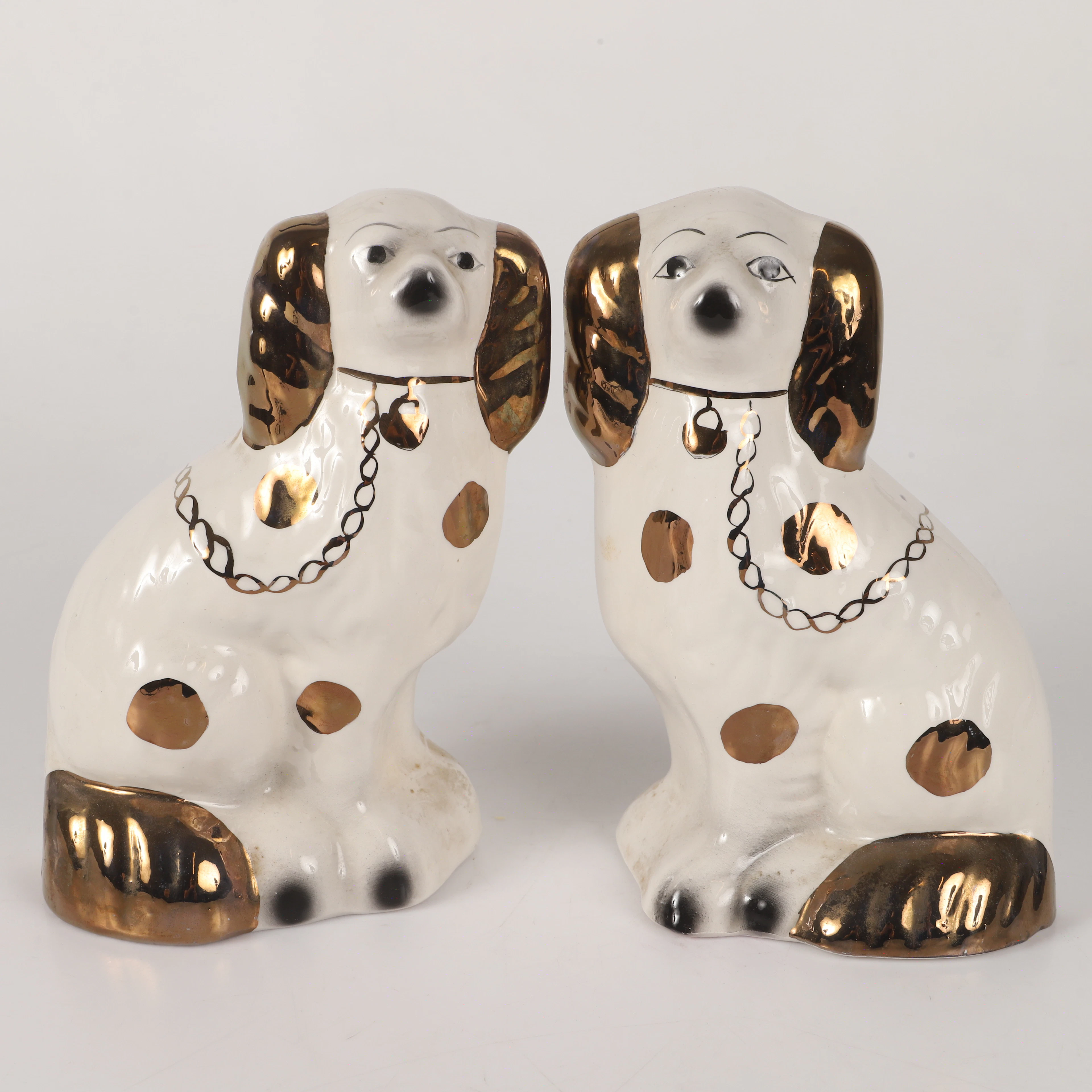 FIGURINER, 1 par, hundar, porslin, England.