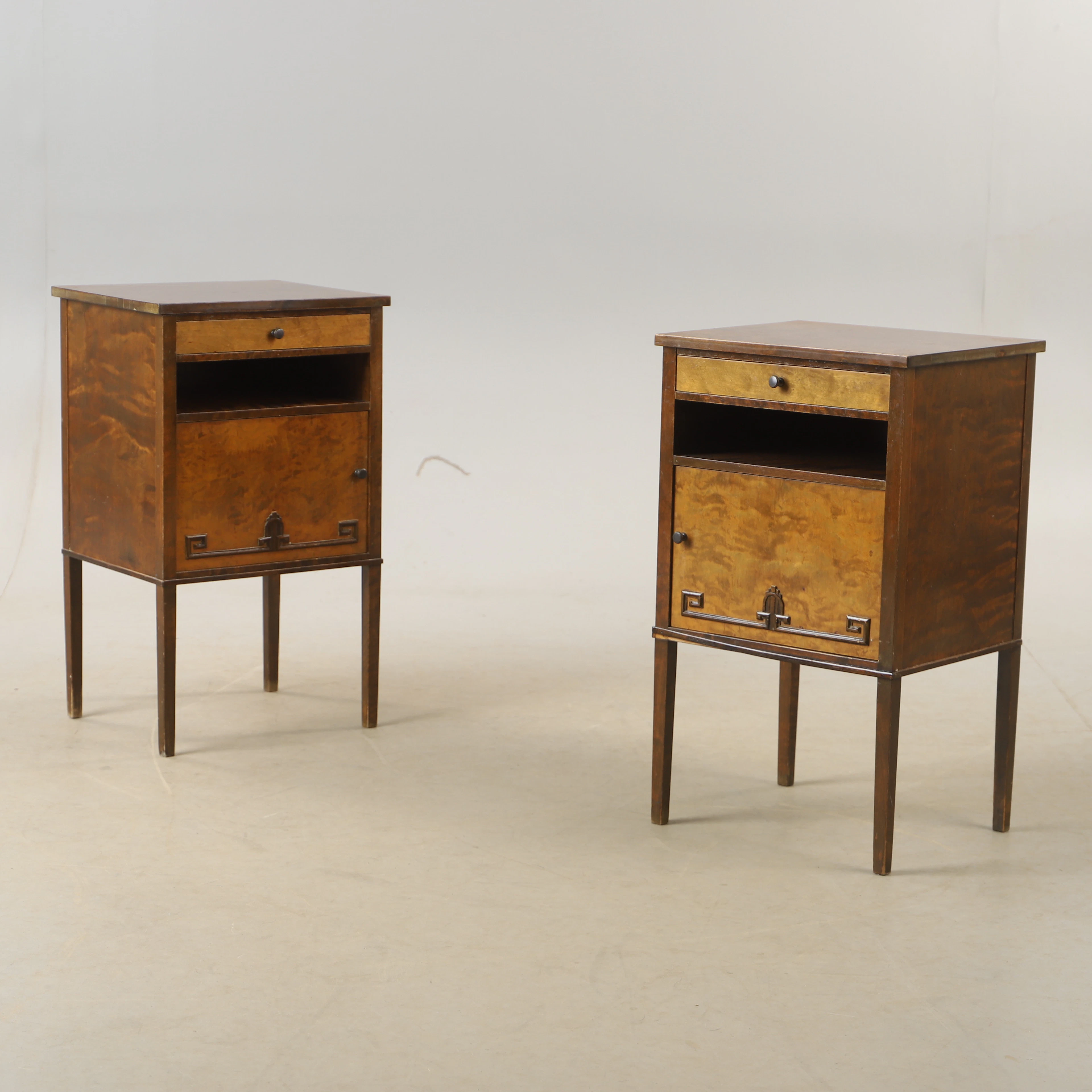 SÄNGBORD, 1 par, björk, Swedish grace, 1920/30-tal.