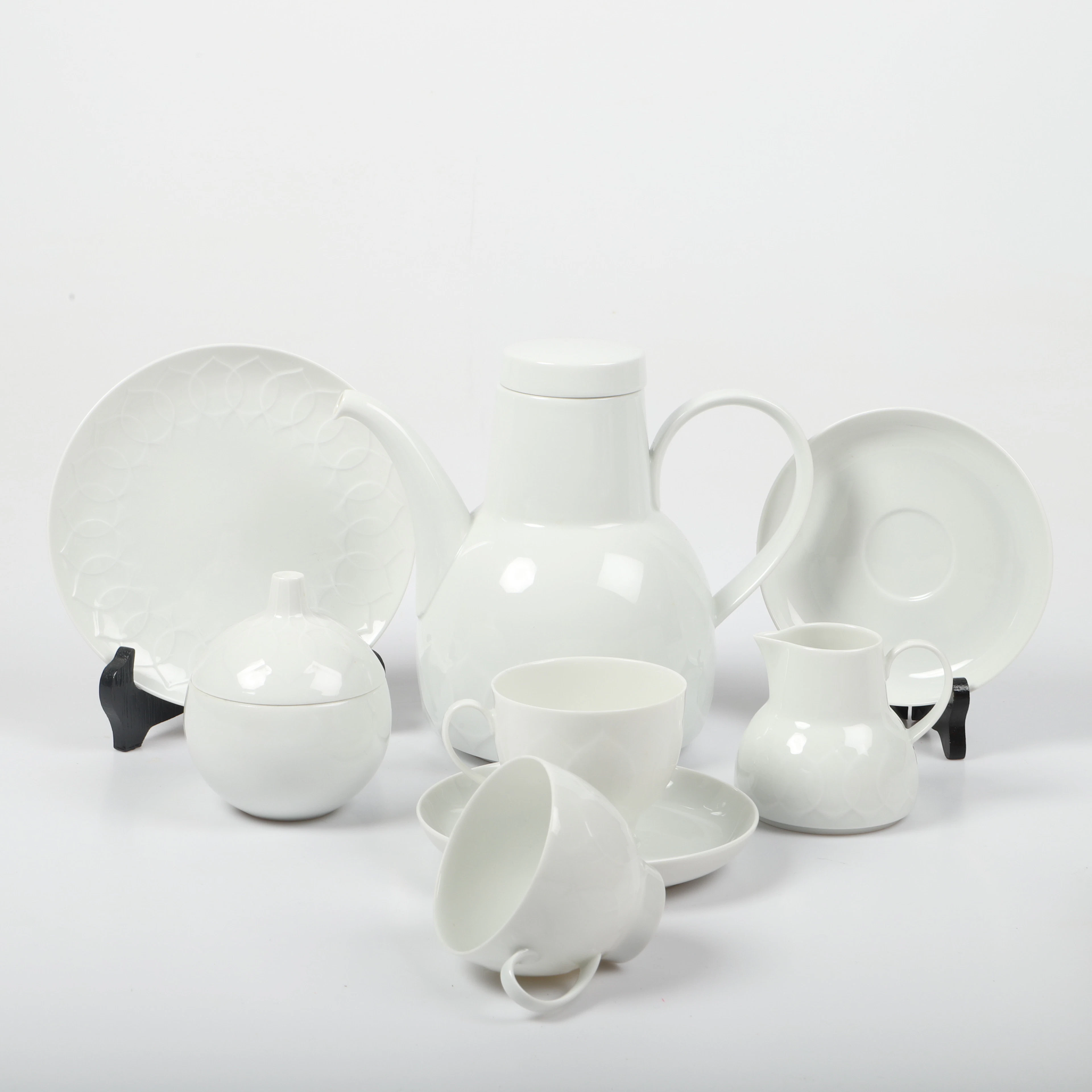 BJÖRN WIINBALD. Kaffeservis, 37 delar, "Lotus", Rosenthal Studio line.