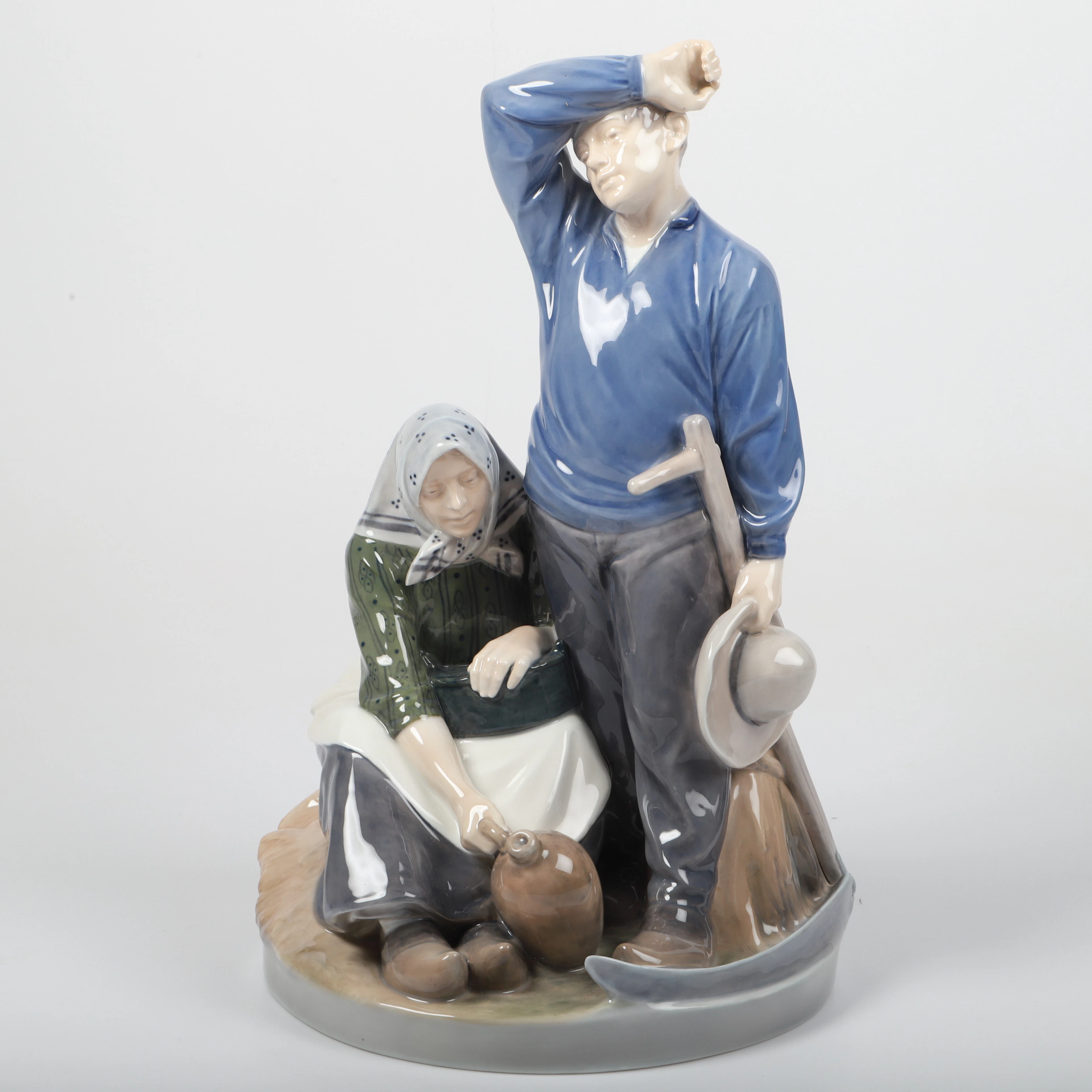 FIGURIN, "Höstfolk", Royal Copenhagen, Danmark.