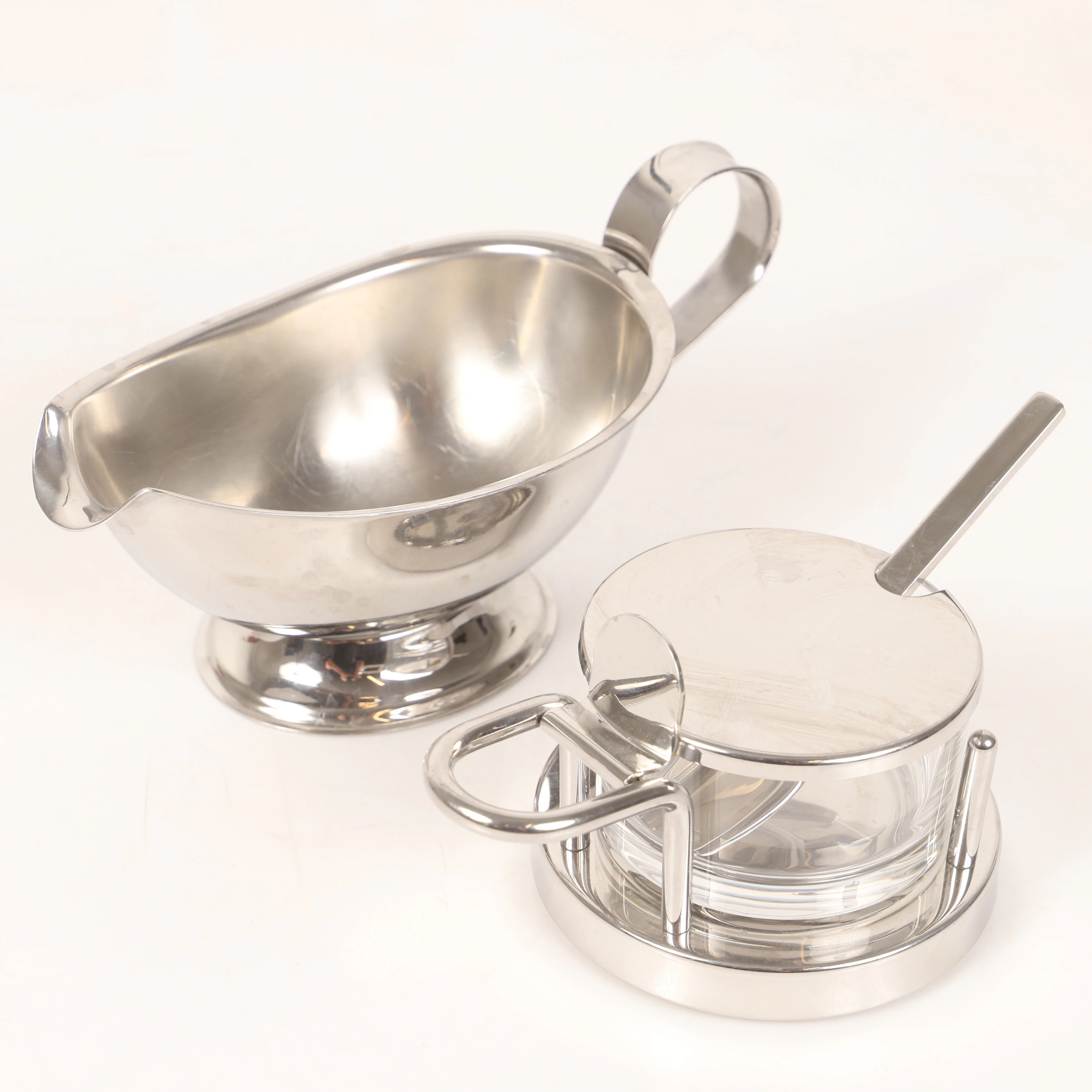 PARMESANBURK M. M., 2 stycken, rostfritt stål/glas, bl. a. Ettore
