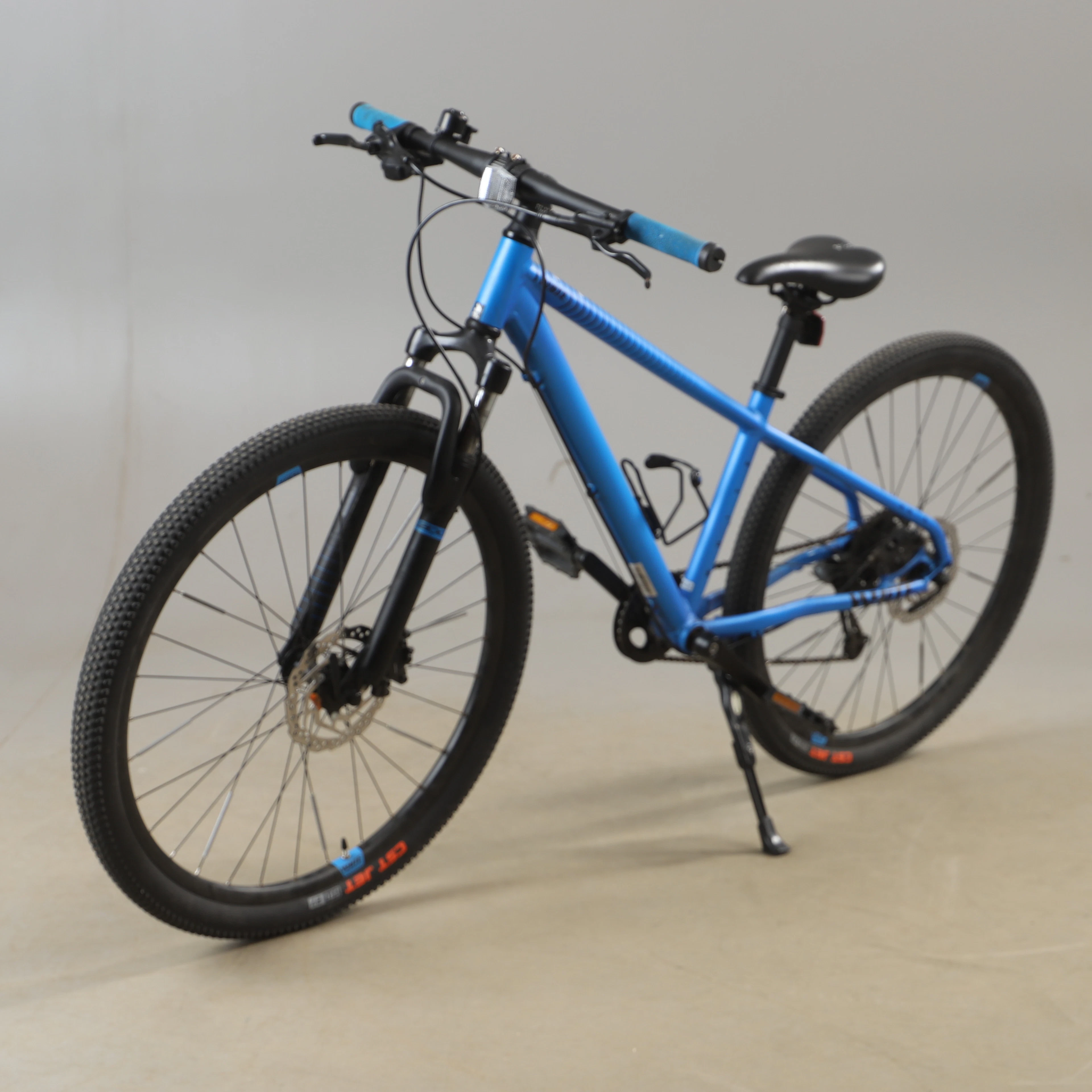 MOUNTAINBIKE, "XC 260 Pro", White.