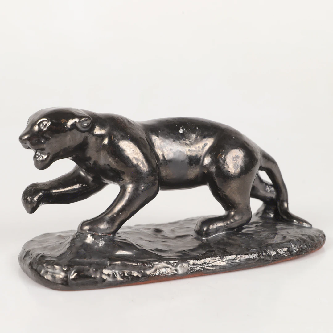 FIGURIN, panter, keramik, Allano Konst, Höganäs, 1900-talets andra hälft.