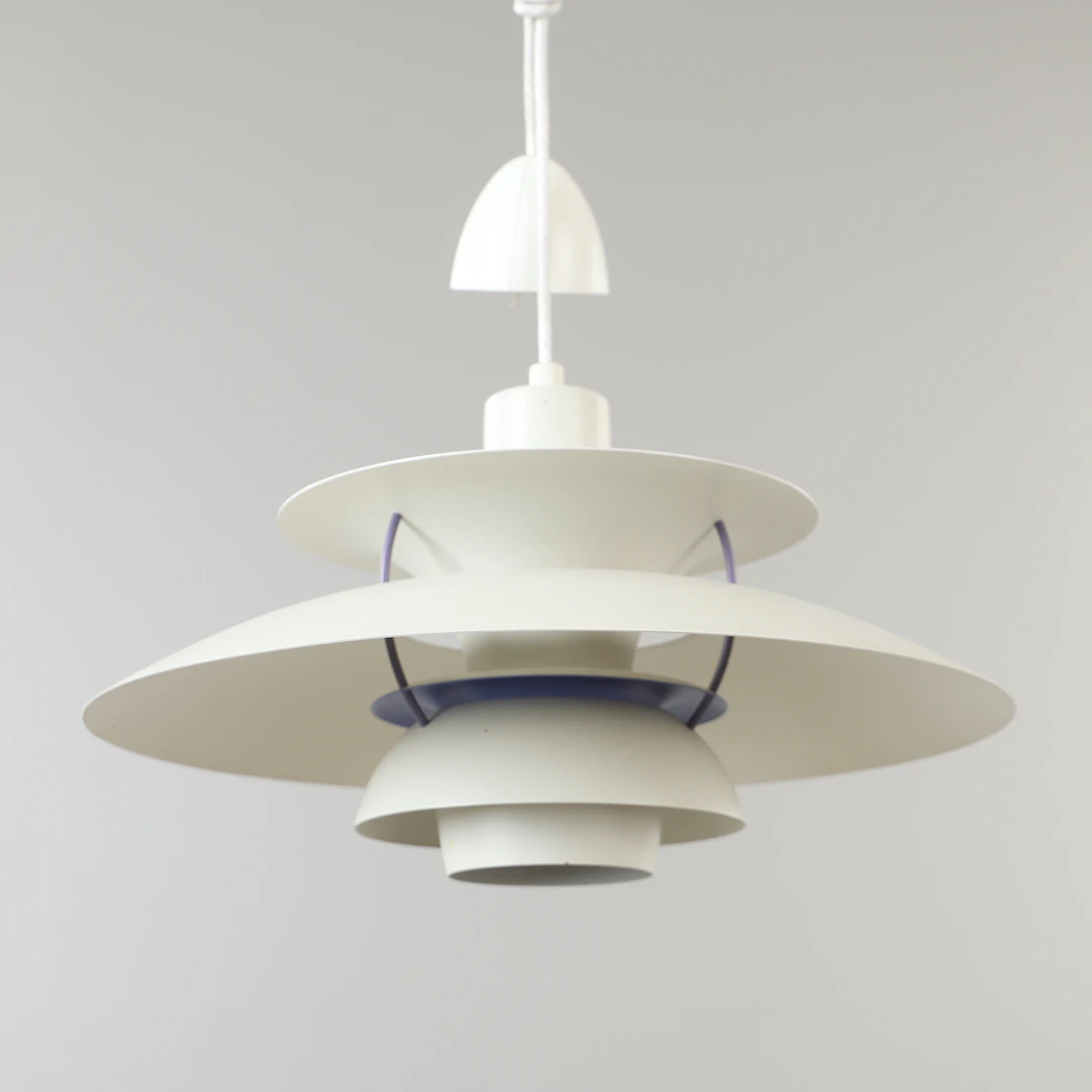 POUL HENNINGSEN. Taklampa, "PH-5" pendel, Louis Poulsen, Danmark, 2000-tal.