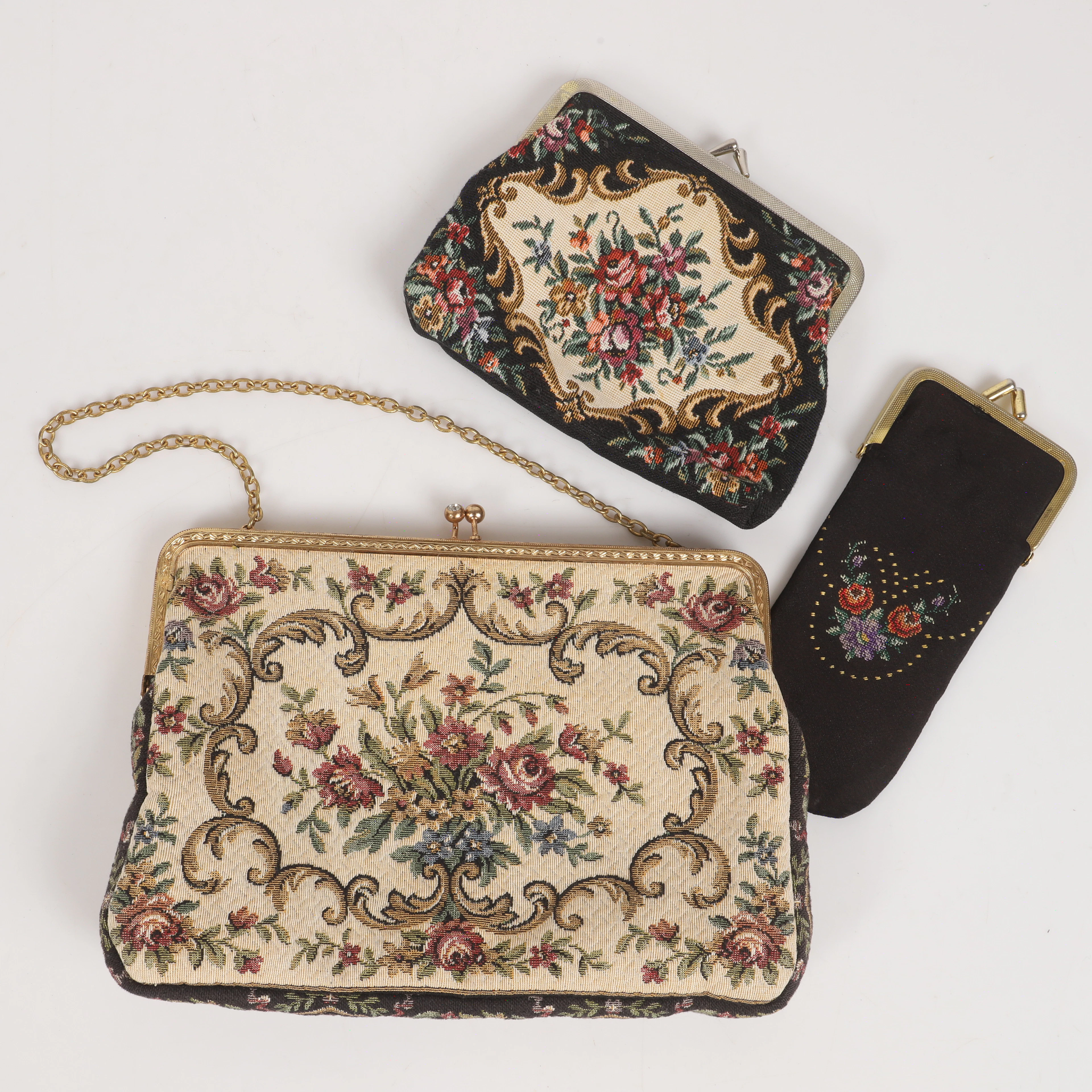 AFTONVÄSKA M.M., 3 delar, textil/metall, 1900-tal.