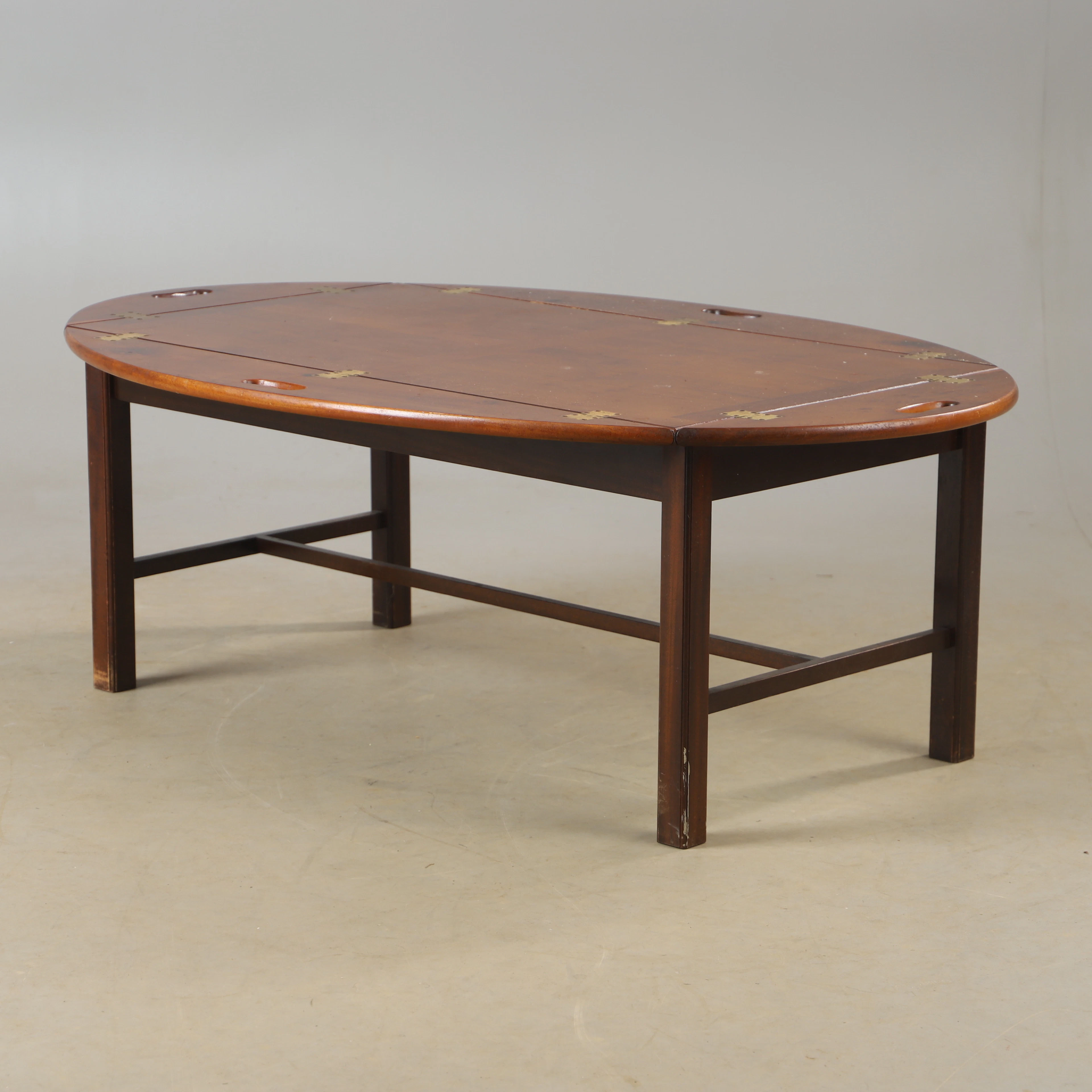 SOFFBORD, s. k. butlers tray, mahogny, engelsk stil.