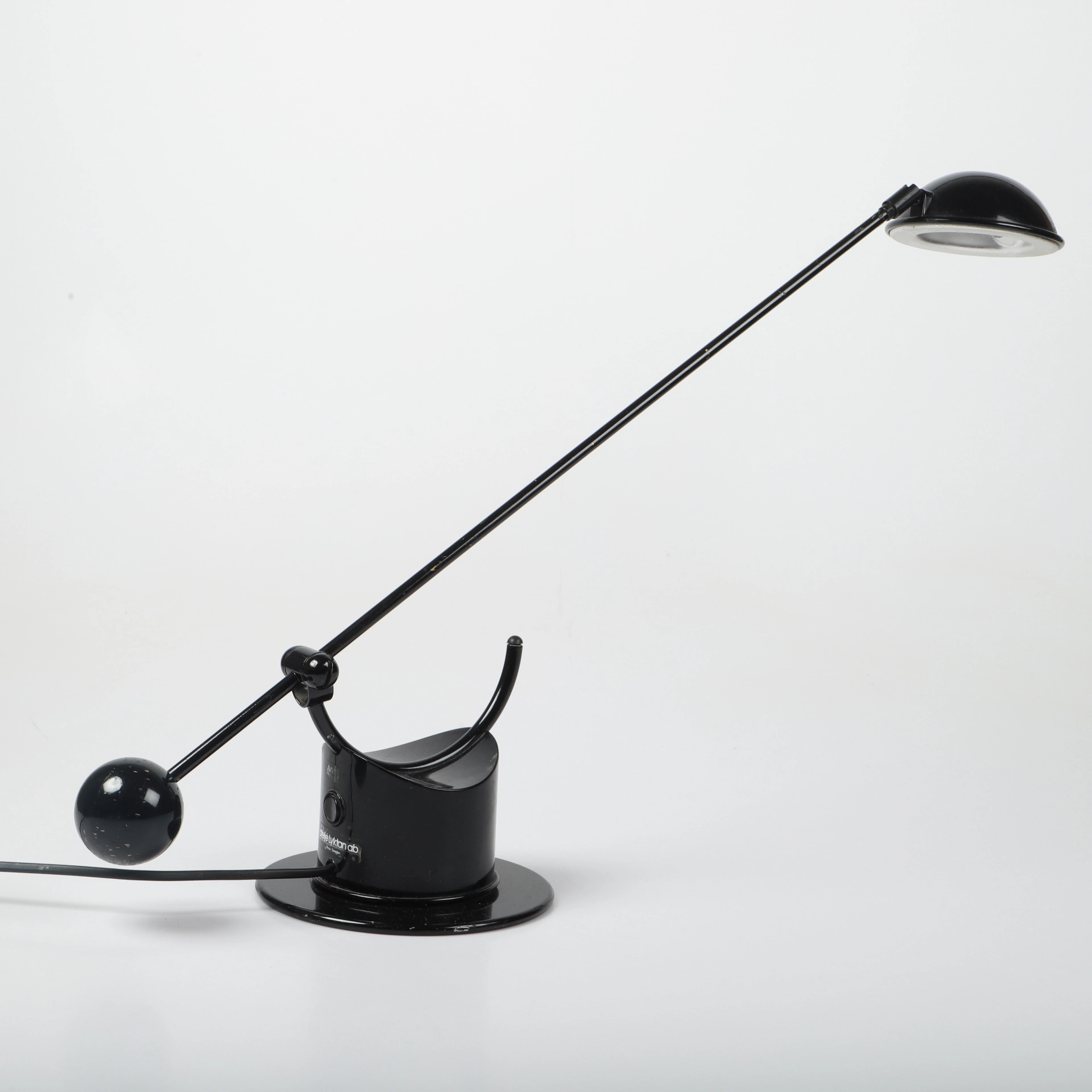 TOM AHLSTRÖM & HANS EHRICH. "Orbit", Bordslampa, Ateljé Lyktan, formgiven 1986.