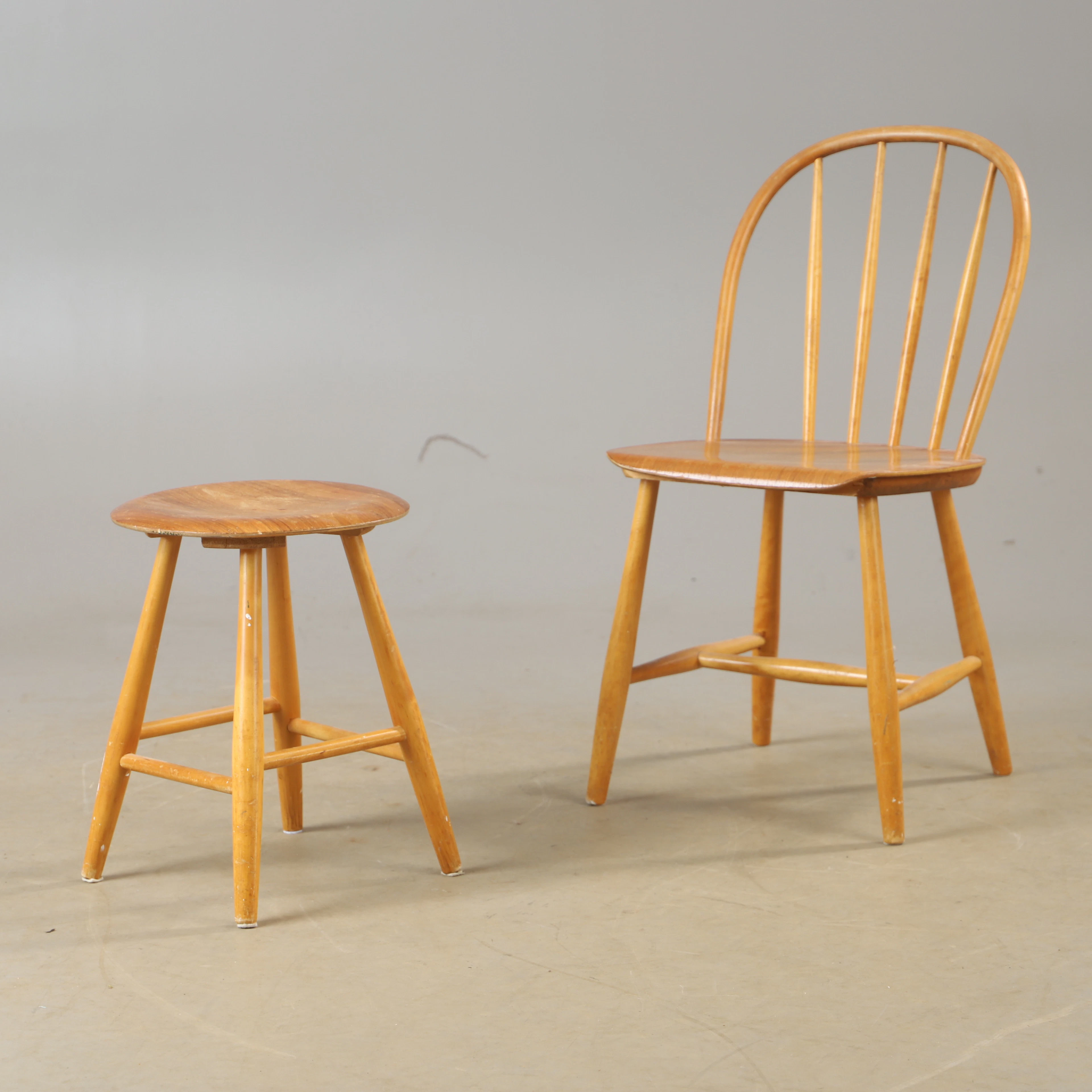 STOL SAMT PALL, teak och bok, Nesto, 1900-talets mitt.