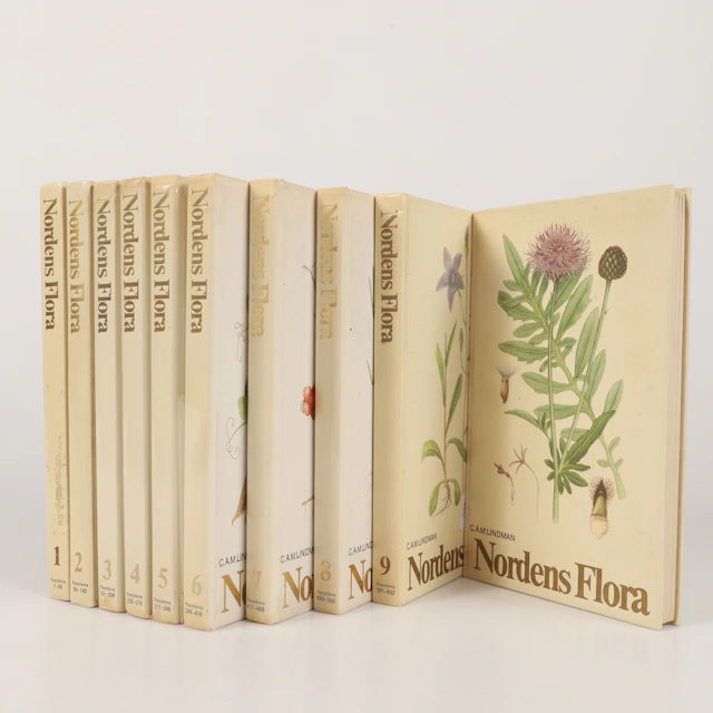 BÖCKER, 10 band, Nordens Flora, Wahlström & Widstrand.