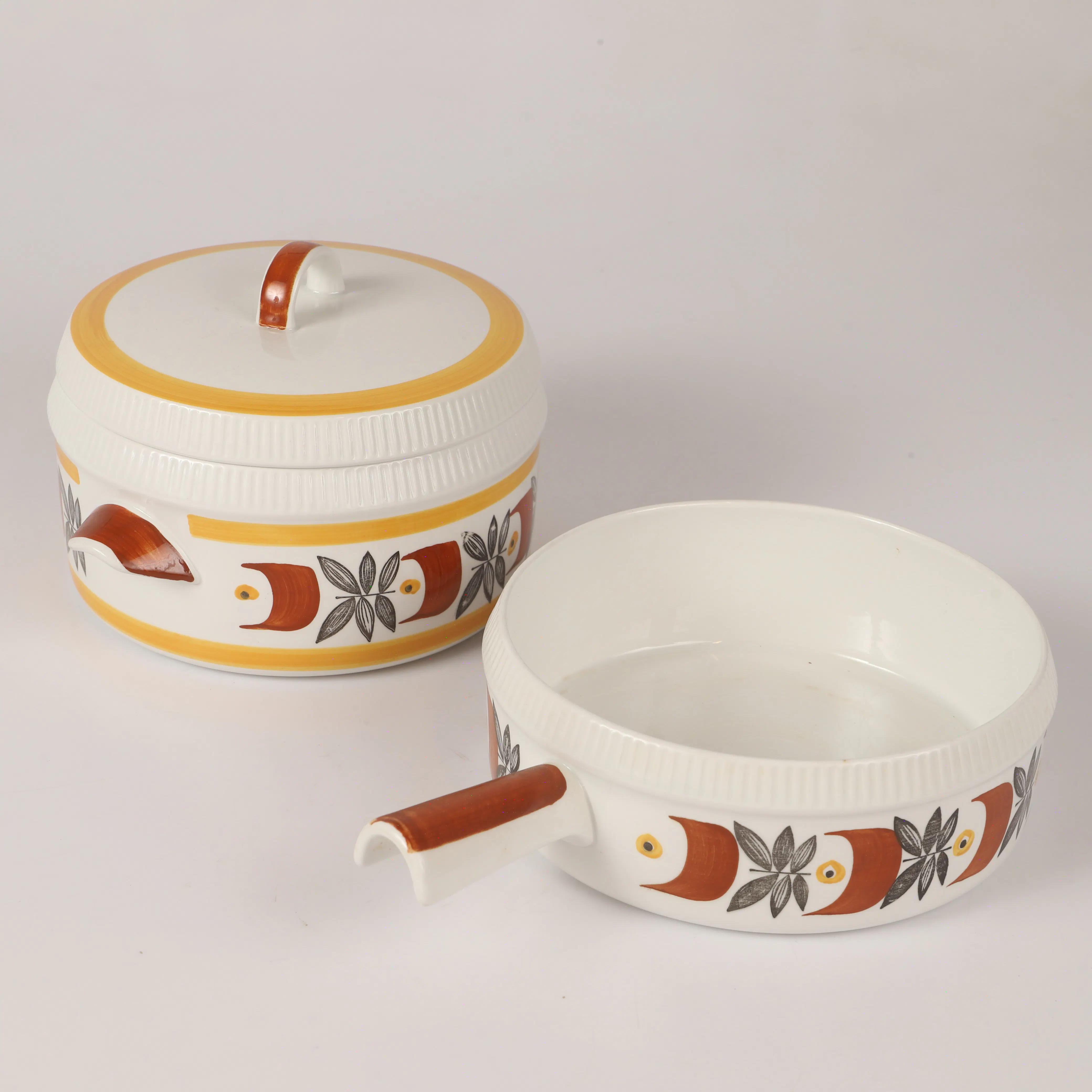 MARIANNE WESTMAN. Karotter och lock, 3 stycken, "Kalas", Rörstrand.