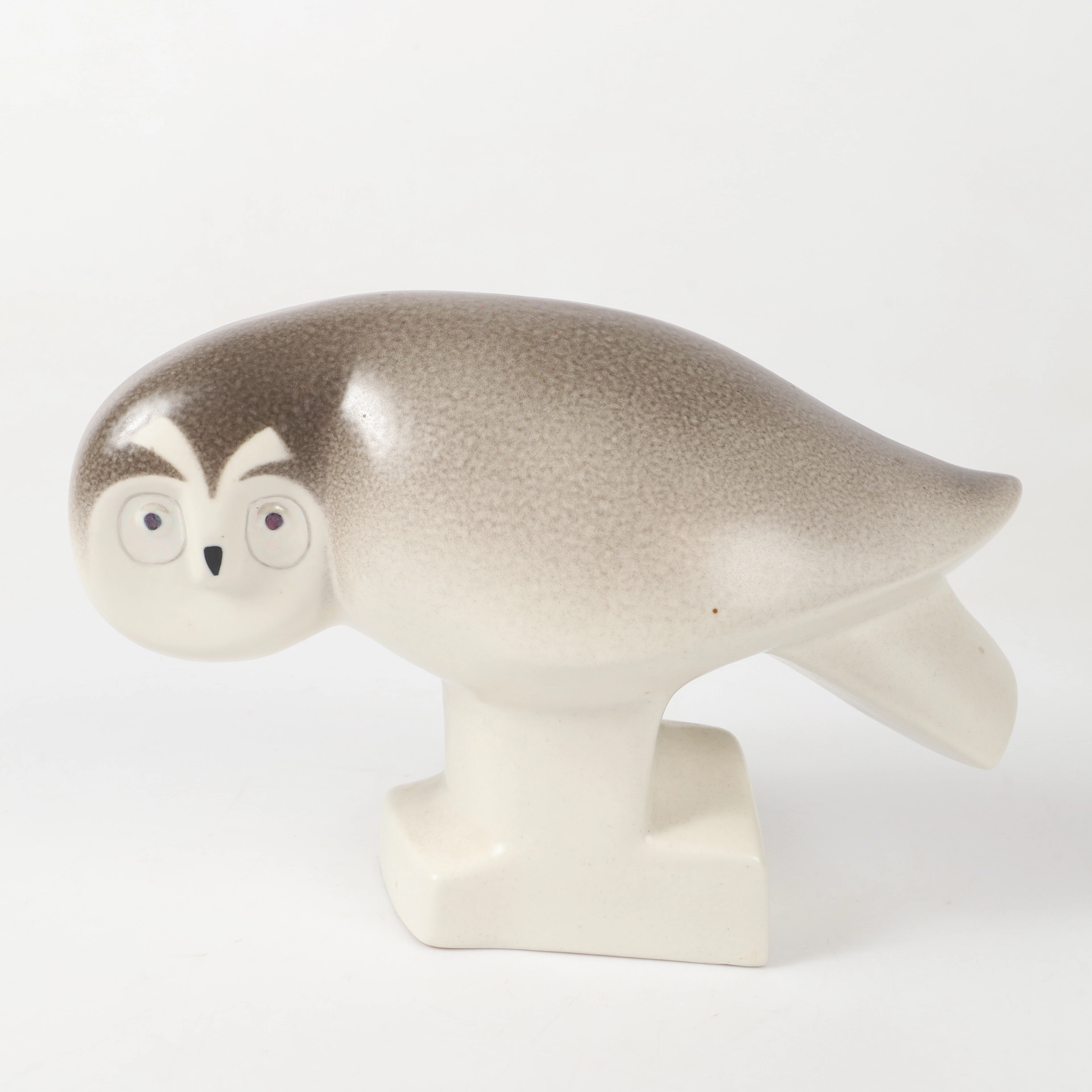 LILLEMOR MANNERHEIM. Figurin, uggla, stengods, för WWF ur serien "De