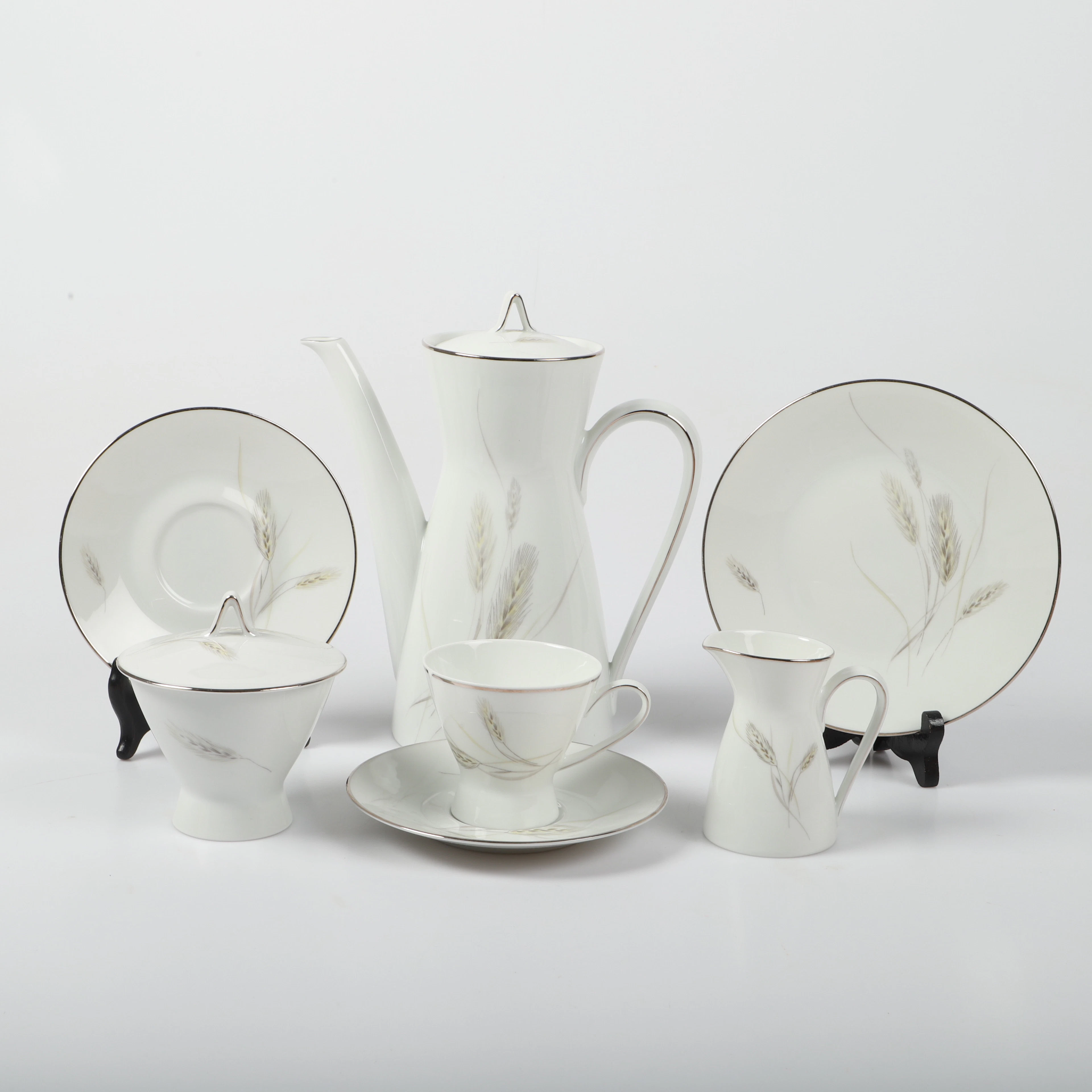 RAYMOND LOEWY. Kaffeservis, "Form2000", 35 delar, porslin, Rosenthal, Tyskland.