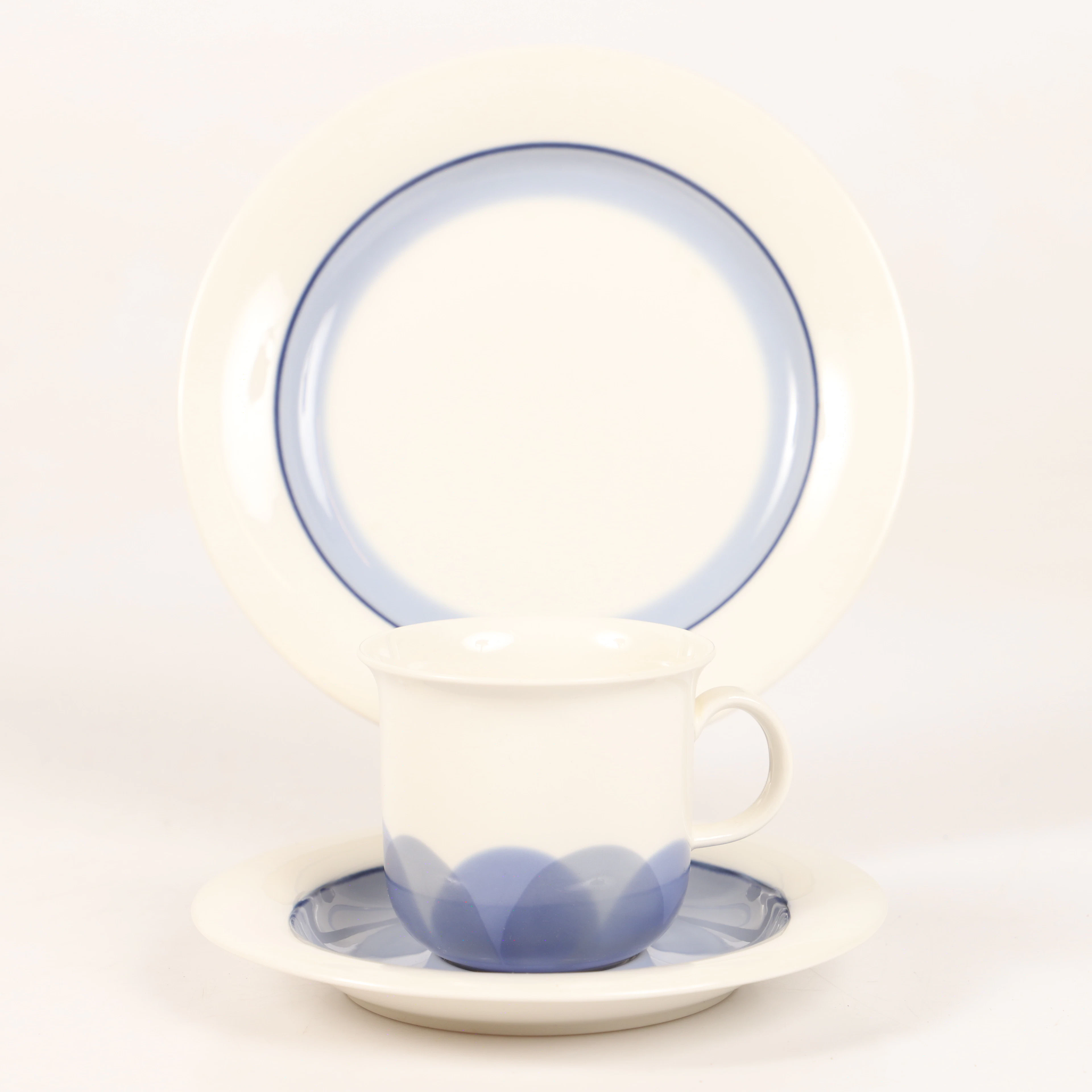 KAFFESERVIS, 38 delar, "Pudas Artica", porslin, Arabia, Finland.
