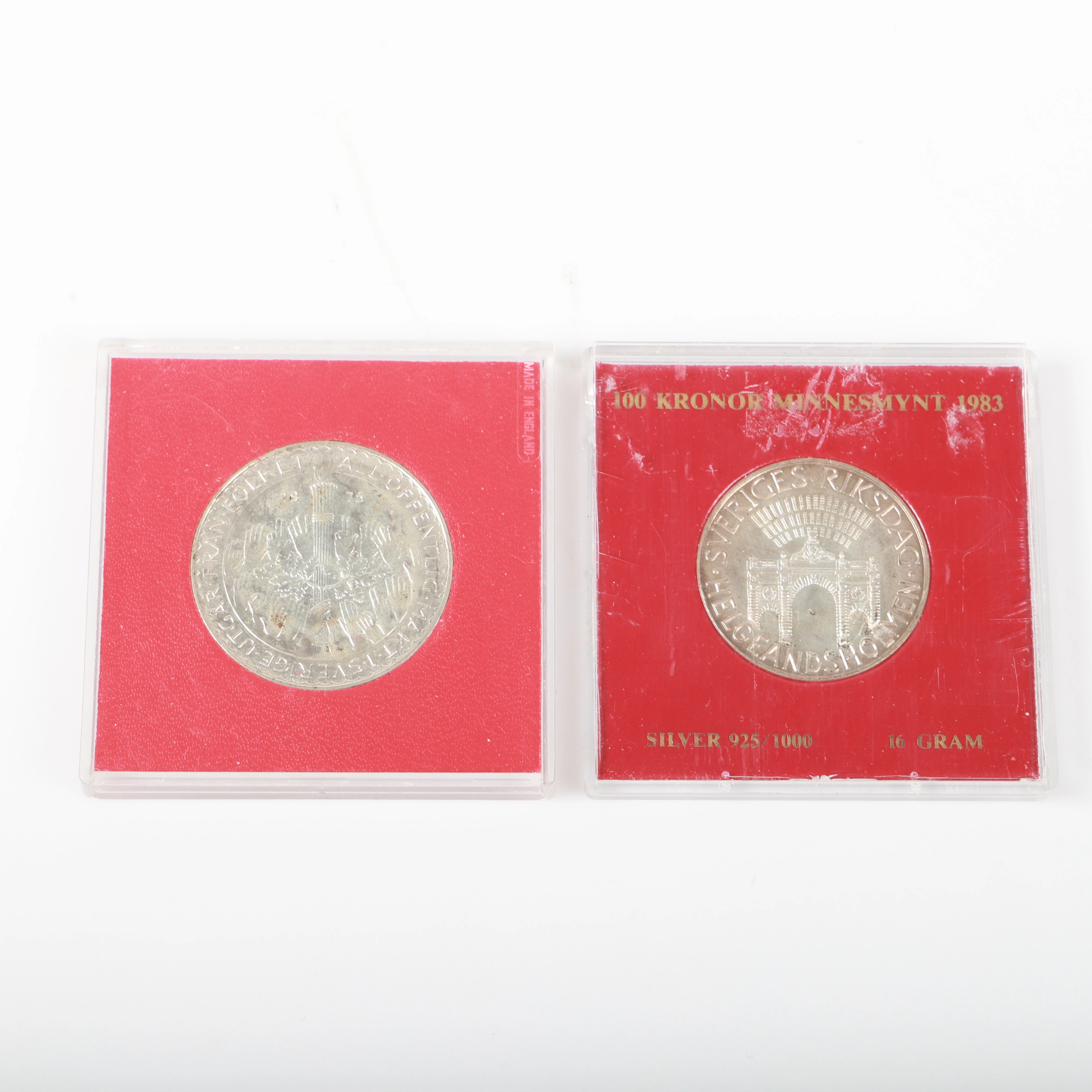 MINNESMYNT, 2 stycken, 50 kr och 100 kr, silver, Sverige, 1975 och 1983.