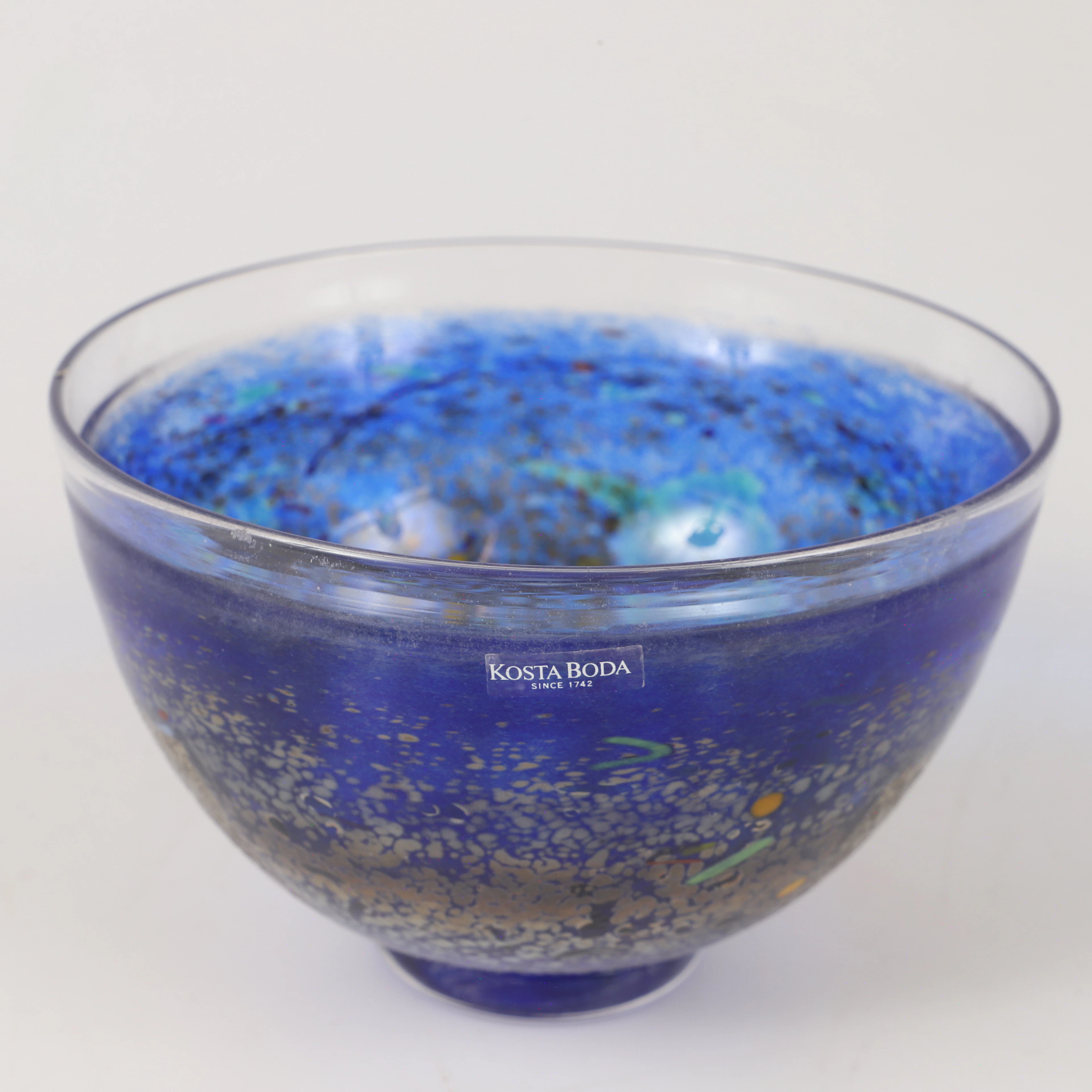 BERTIL VALLIEN. Skål, "Satellite", glas, Kosta Boda, signerad.