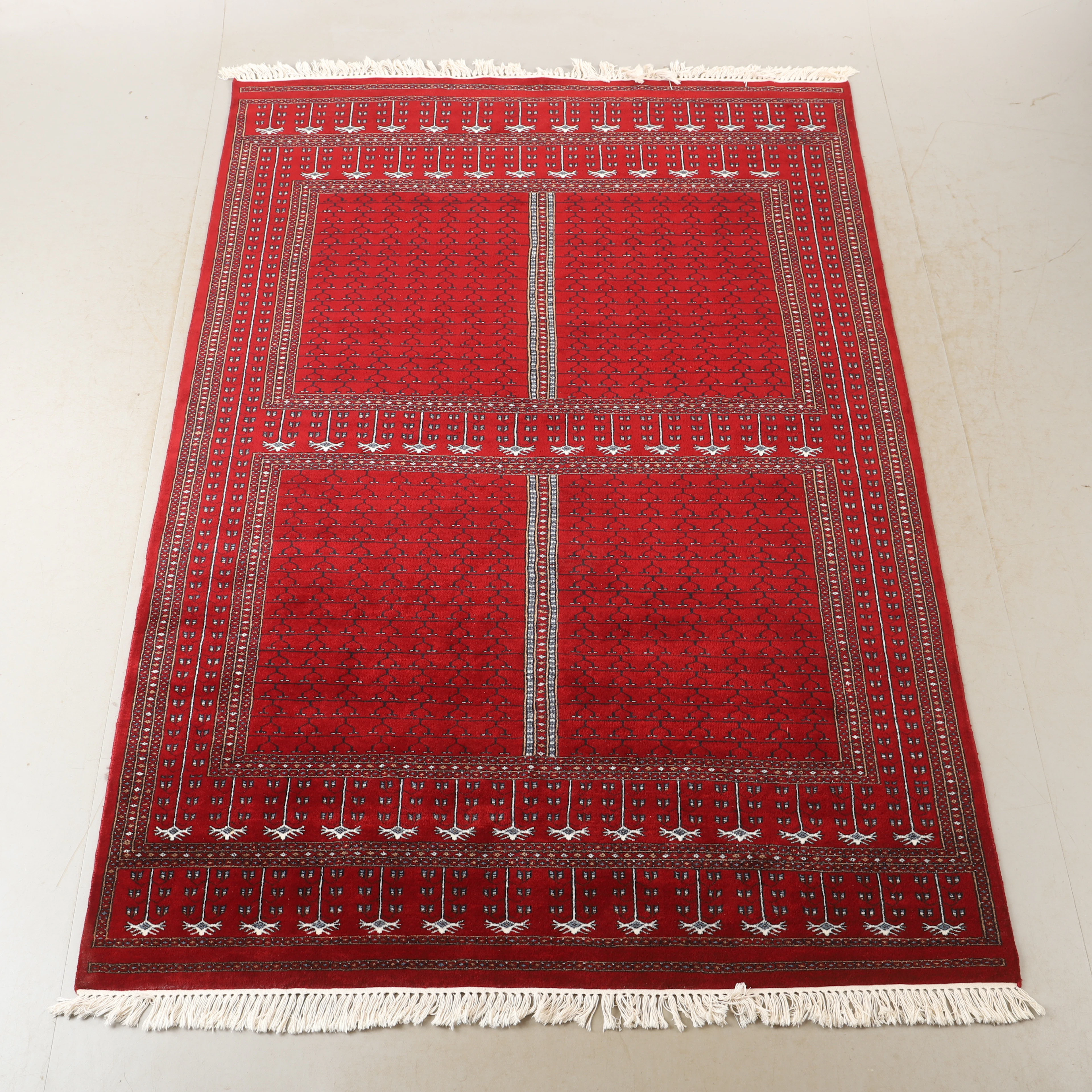 MATTA, orientalisk, 273 x 185 cm.