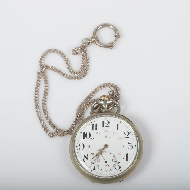 FICKUR, Omega, vitmetall.