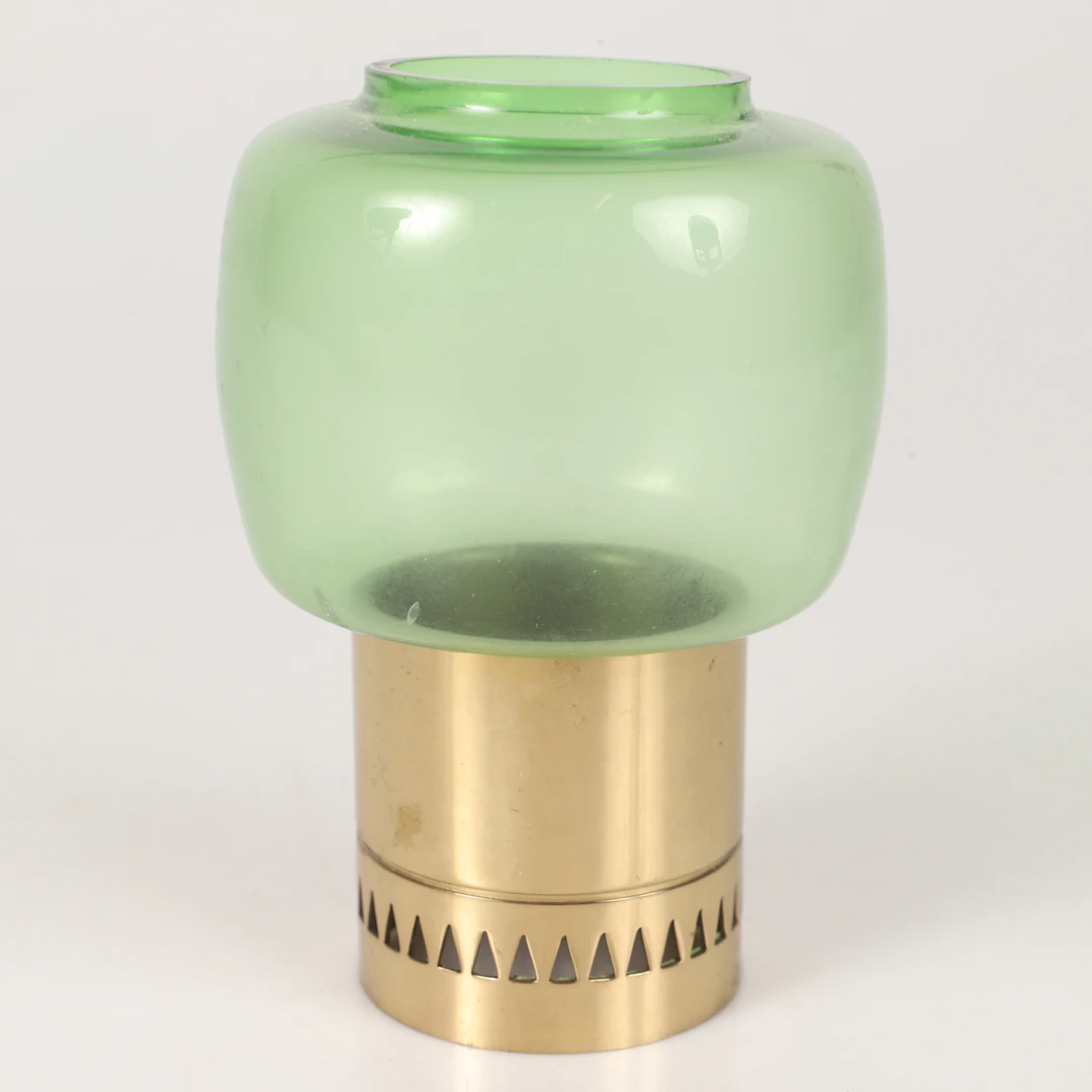 HANS-AGNE JAKOBSSON. Ljusstake, glas och mässing, 1900-talets mitt.