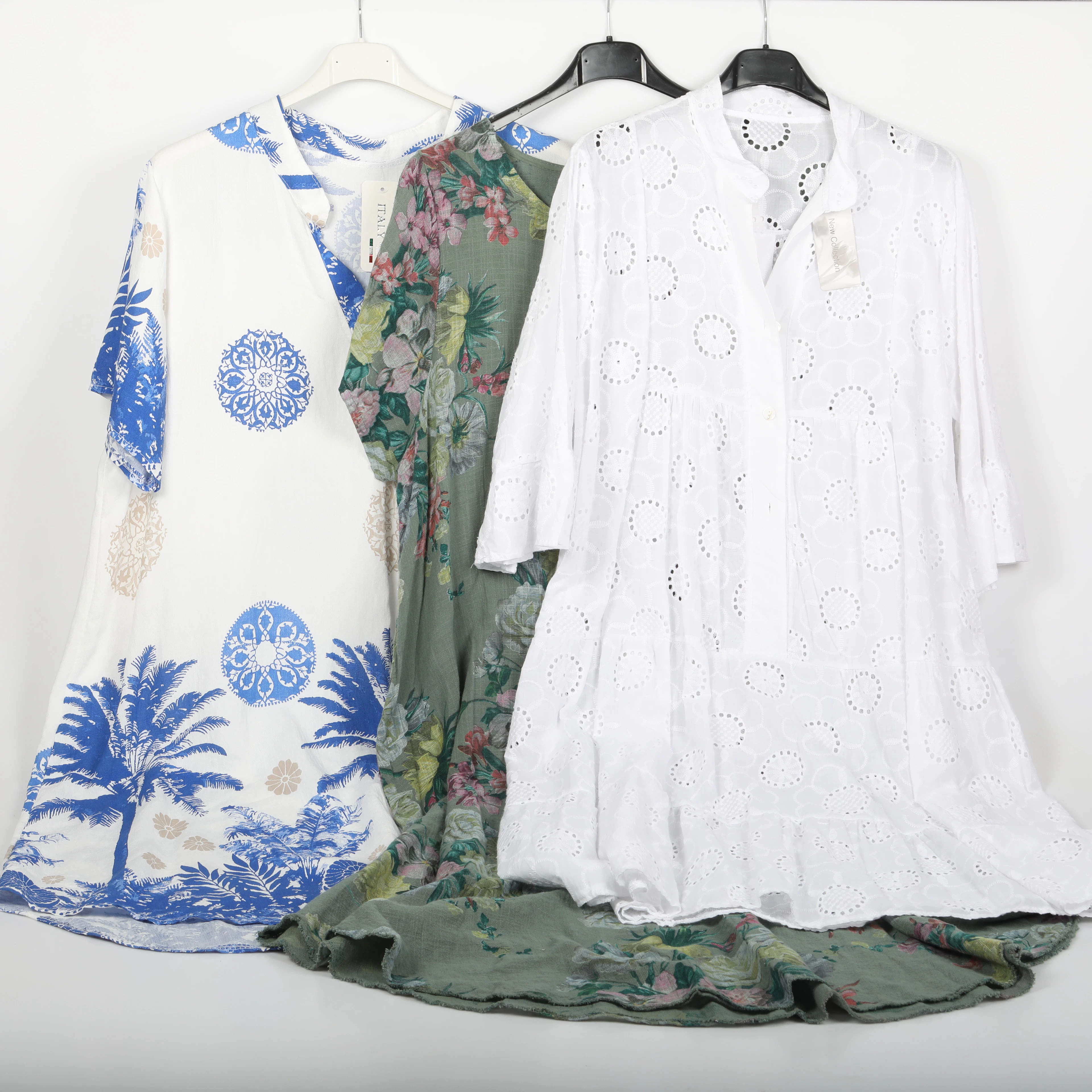 KLÄNNINGAR, 3 stycken, bomull, viskos samt polyester, bl. a. Italy Moda.