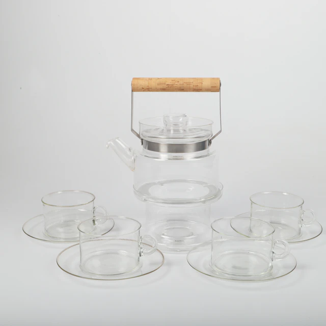 SIGNE PERSSON-MELIN. Teservis, 10 delar, glas/kork, Boda, 1970-80-tal.
