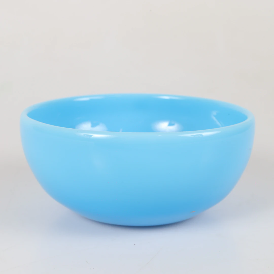 ERIK HÖGLUND. Skål, blått glas, Boda, signerad.