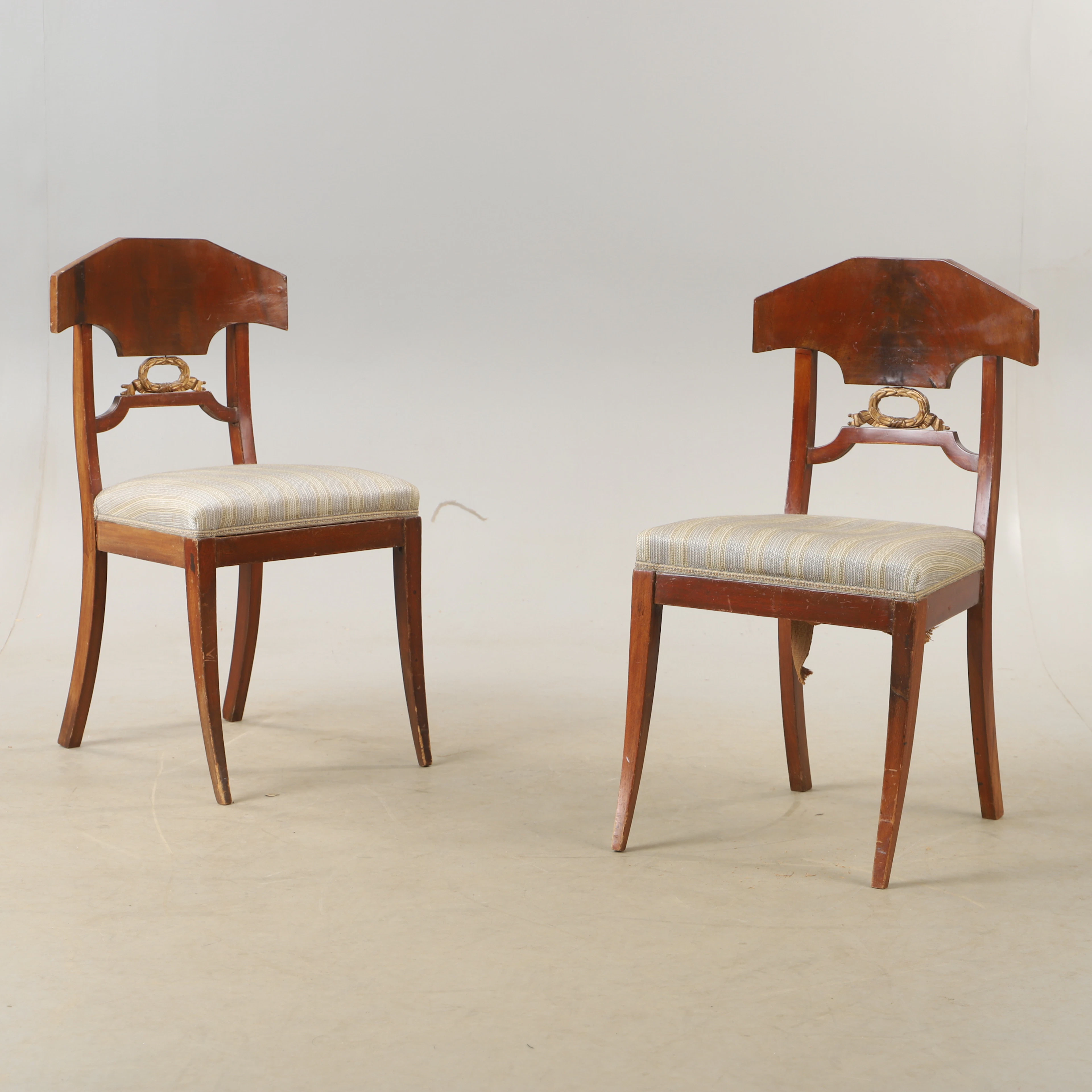 STOLAR, 1 par, mahogny, Karl johan-stil.