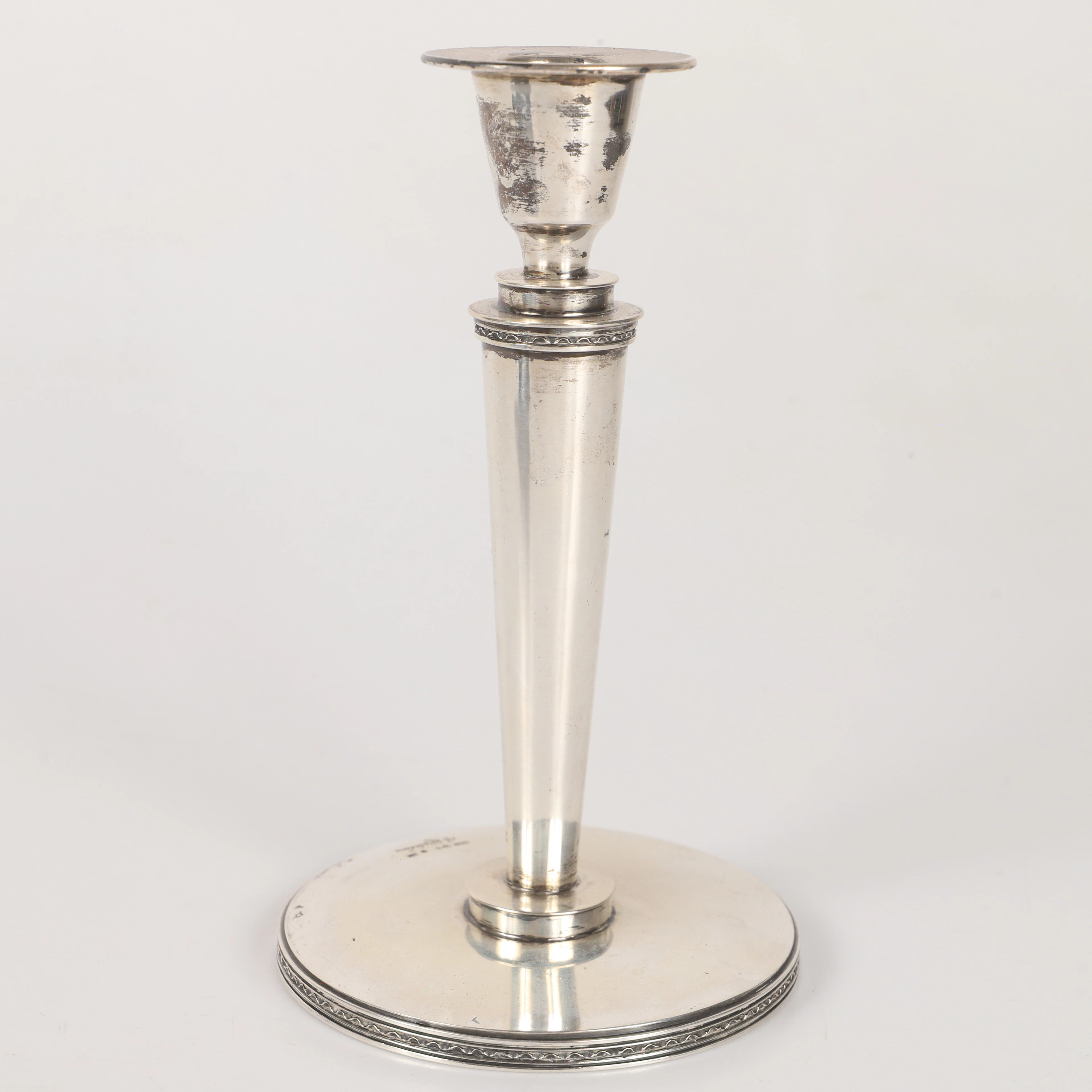 ERIC RÅSTRÖM. Ljusstake, silver, Råströms Silver- och Nysilverfabrik, 1942.