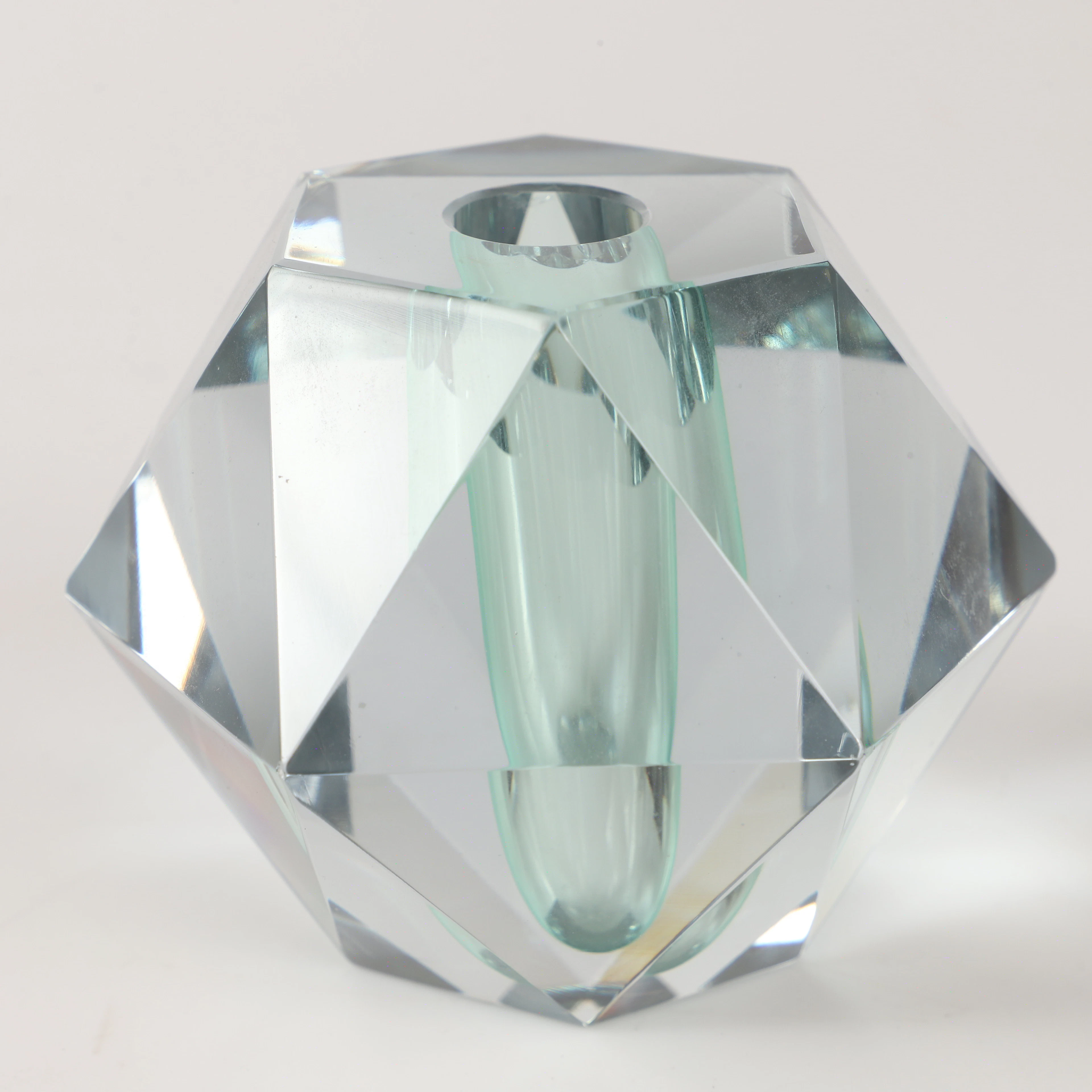 ASTA STRÖMBERG. Vas, "Diamant", glas, Strömbergshyttan.