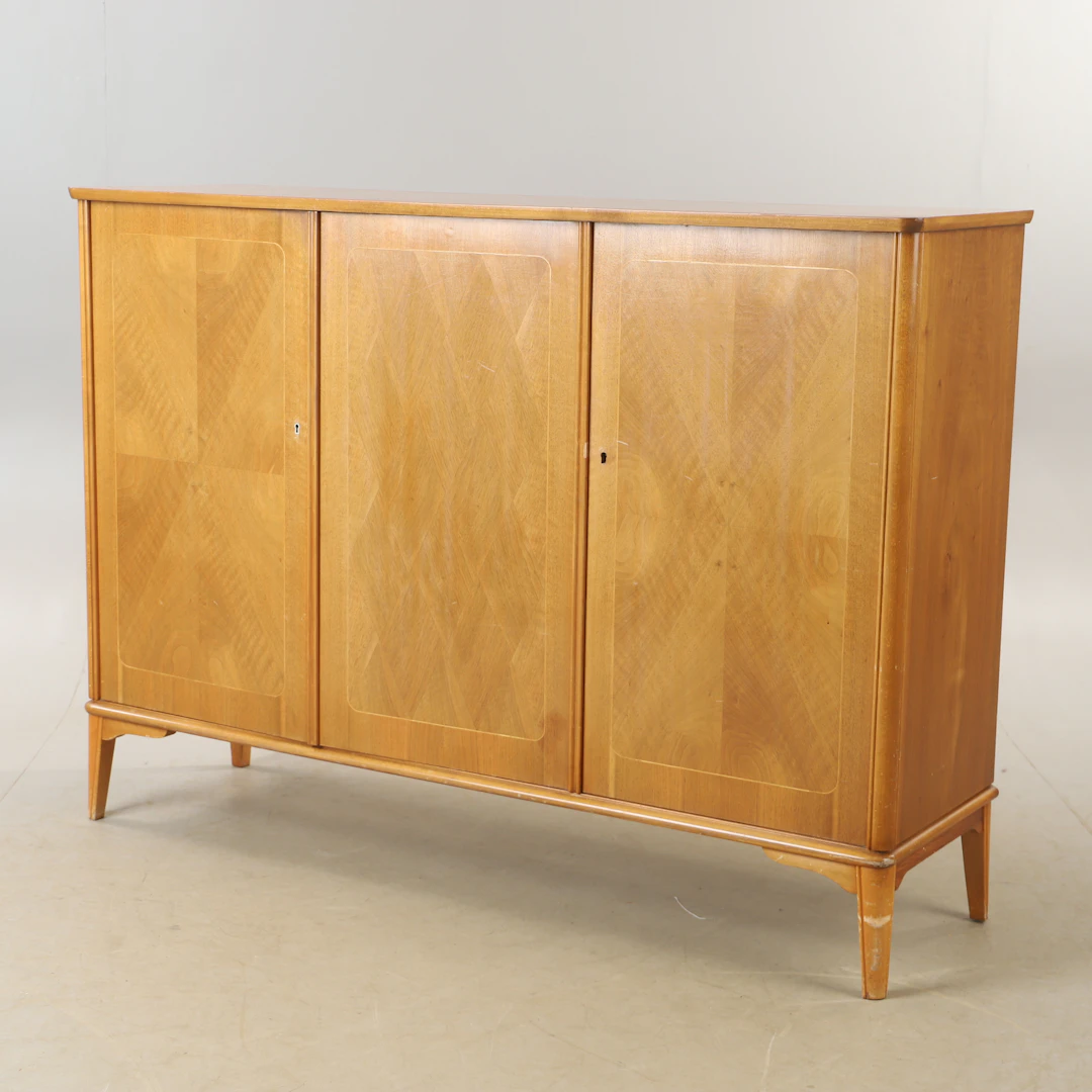SIDEBOARD, valnöt och bok, Swedish modern, 1940-tal.