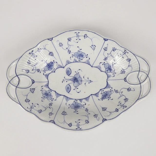 SKÅL, "Musselmalet", porslin, Meissen-liknande märke.