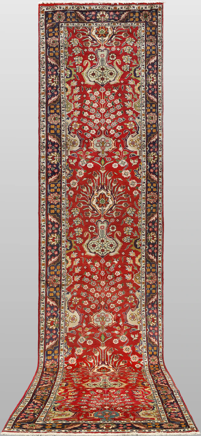 MATTA, "Täbriz", galleri, 444 x 88cm.