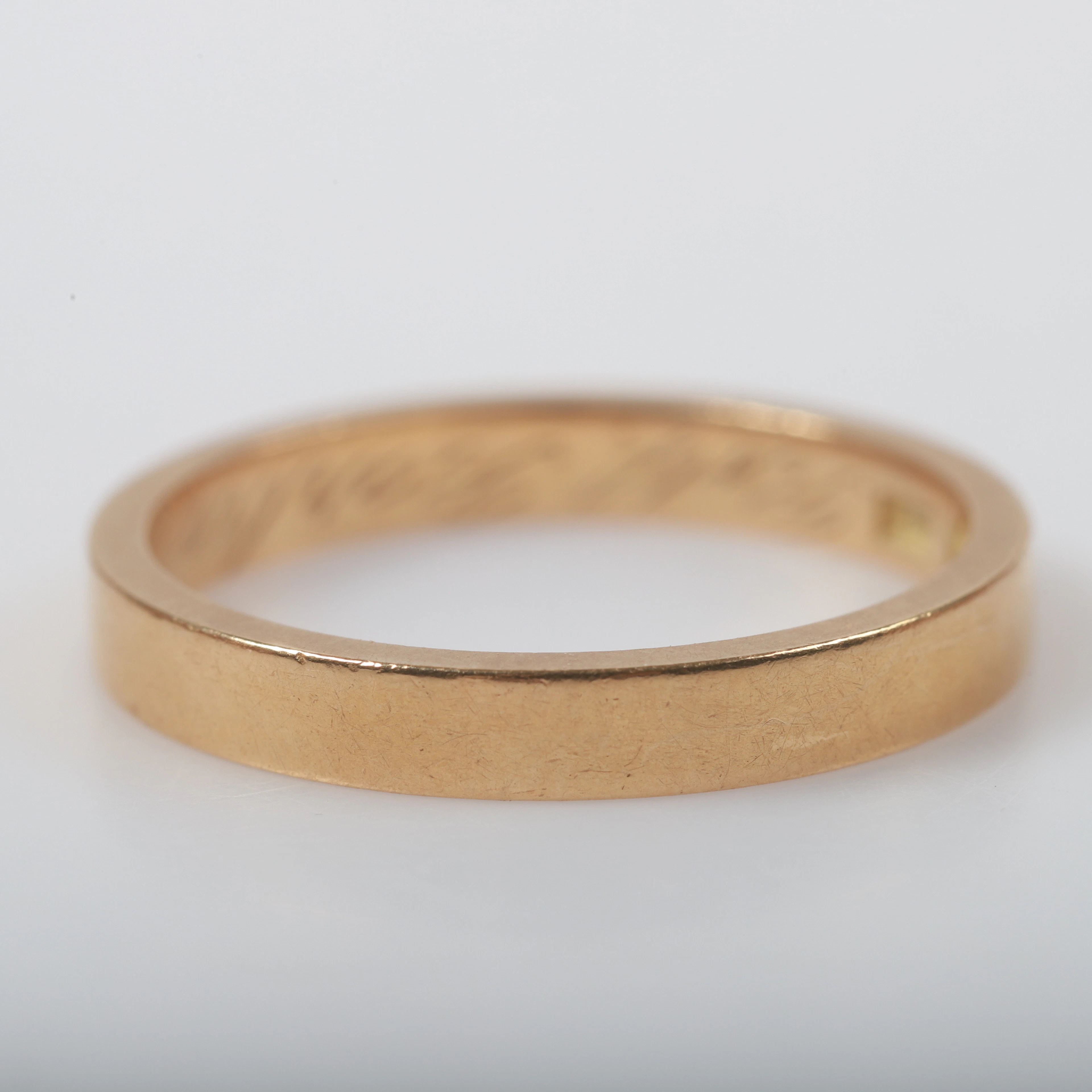 Ring, 18 K guld/vitguld med briljantslipade diamanter.
