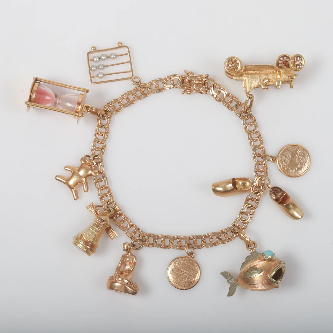 ARMBAND, Bismarcklänk med berlocker, 14 K/18 K guld.
