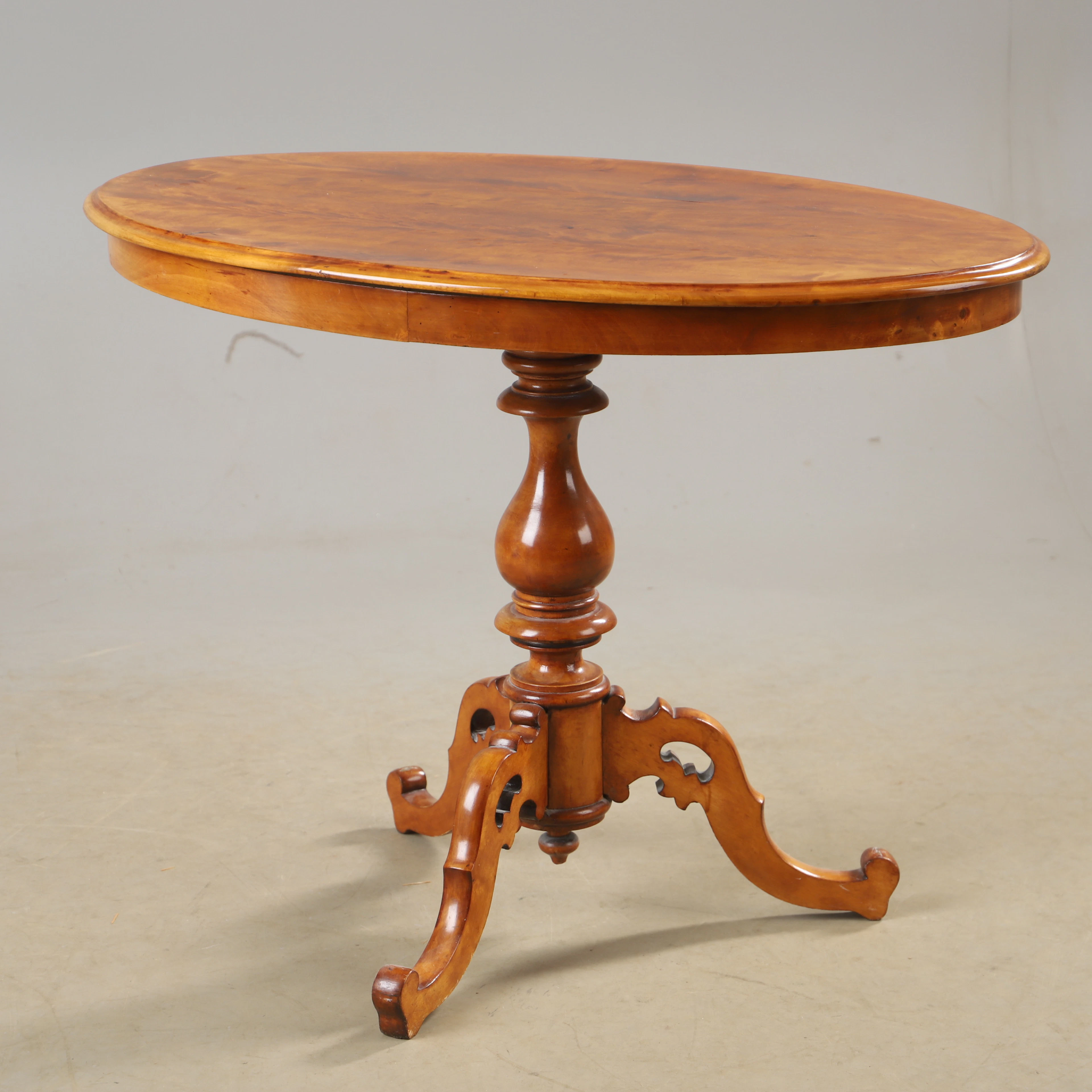 SALONGSBORD, björk, sekelskiftet 1800/1900-tal.