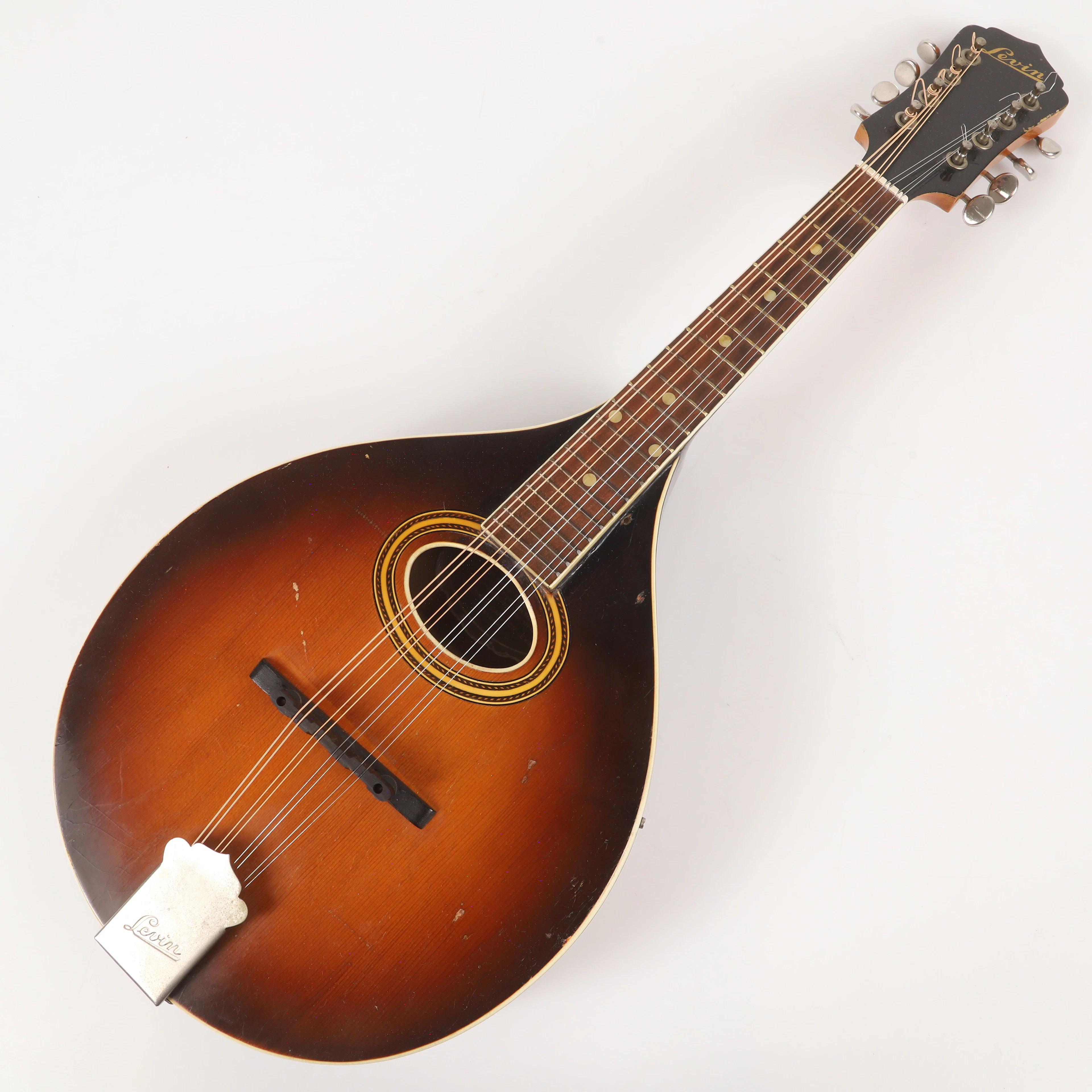 MANDOLIN, AB Herman Carlsson Levin, Göteborg, 1900-tal.