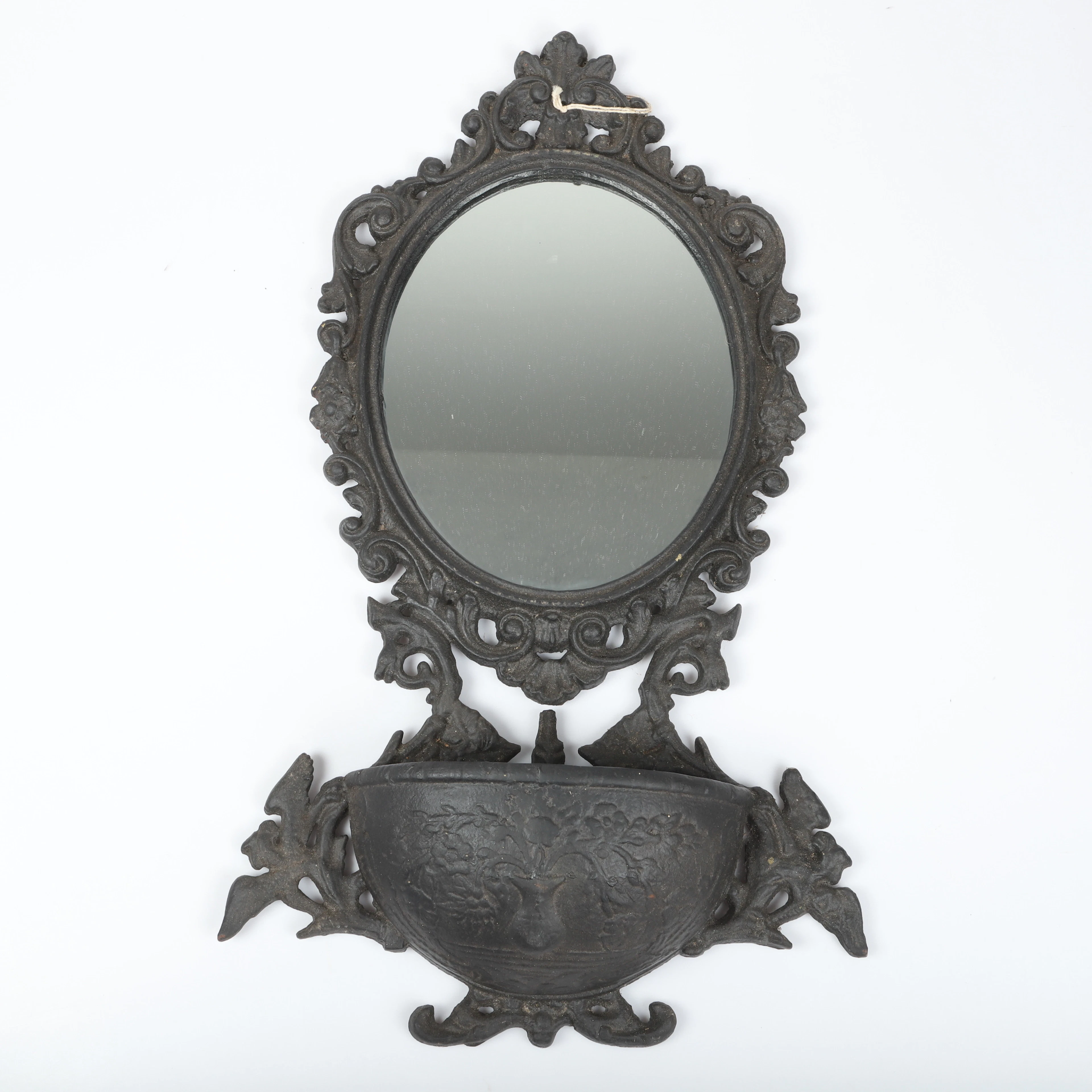 AMPEL MED SPEGELRAM, gjutjärn/glas, 1900-tal.