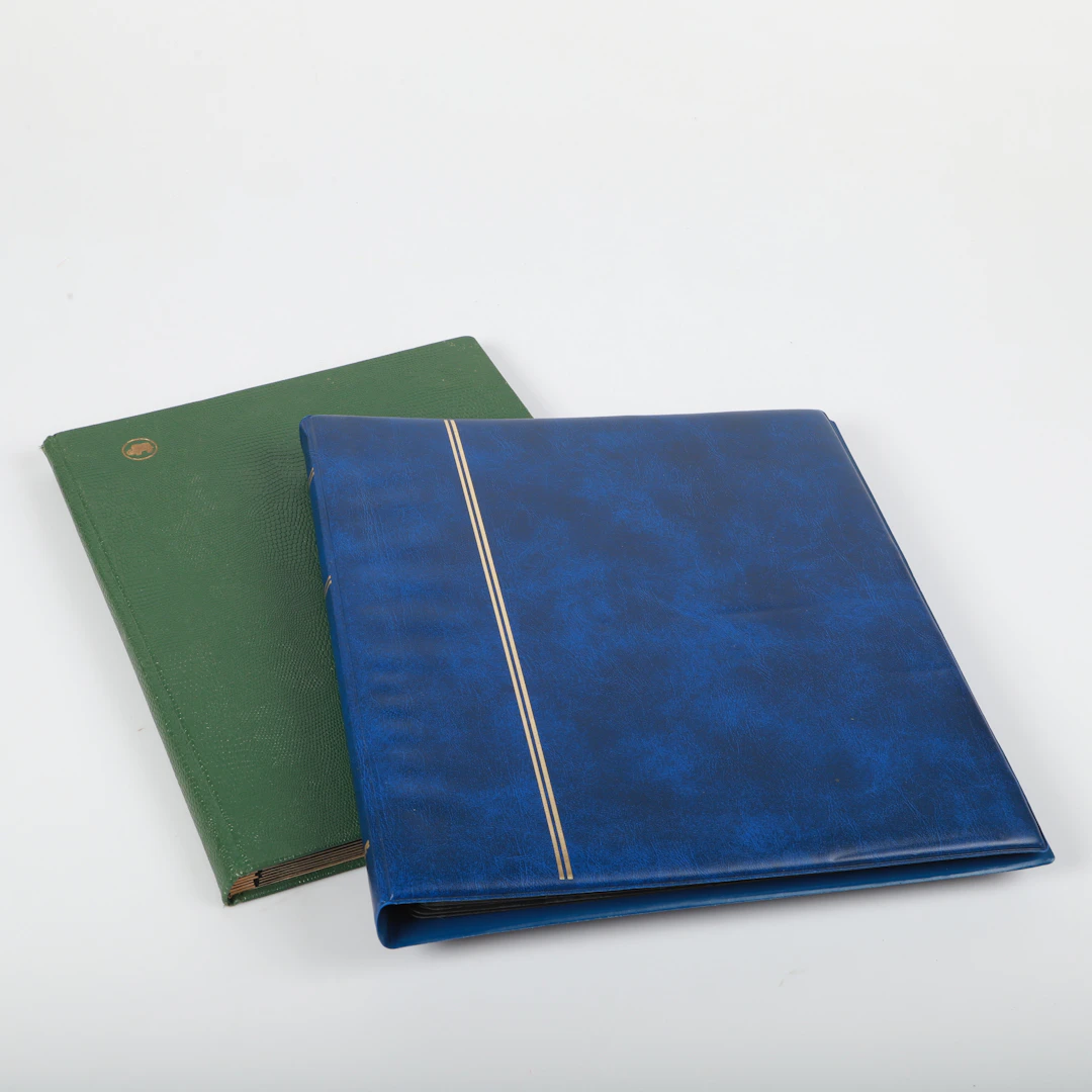 FRIMÄRKSALBUM, 2 stycken, mestadels Sverige, sent 1800/1900-tal.