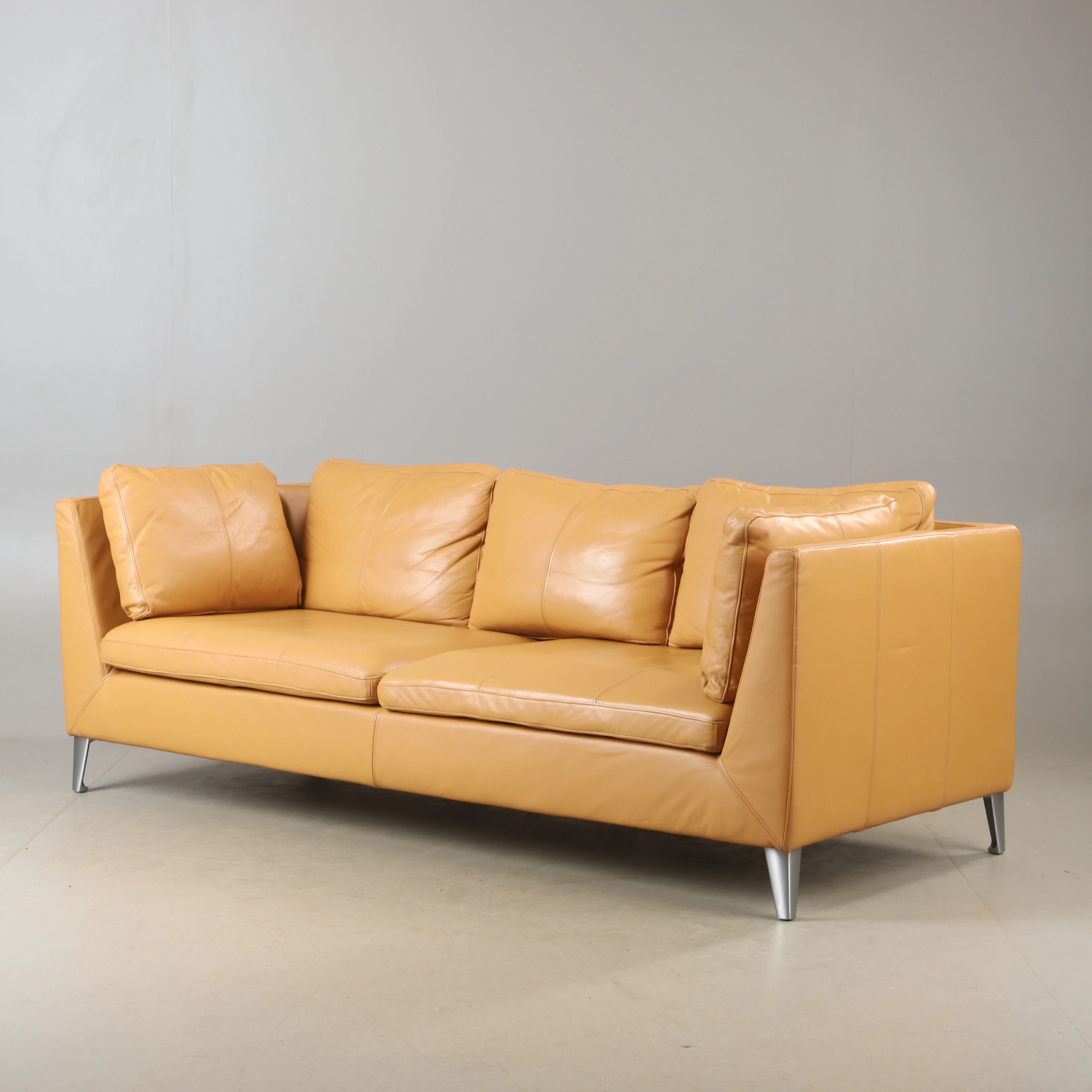 ILS GAMMELGAARD. Soffa, "Stockholm", skinnklädd, IKEA, 2000-tal.