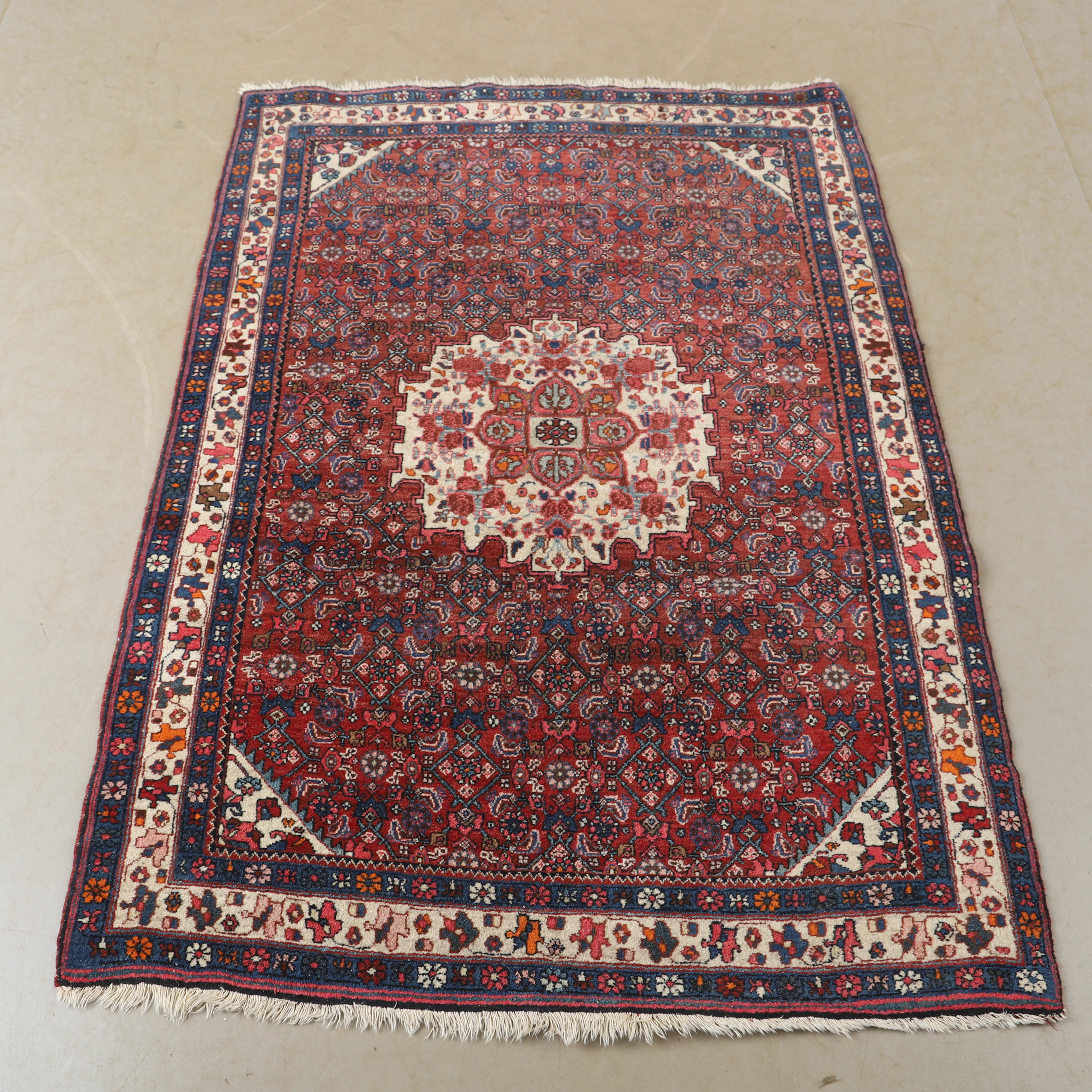 MATTA, orientalisk, 158 x 112 cm.