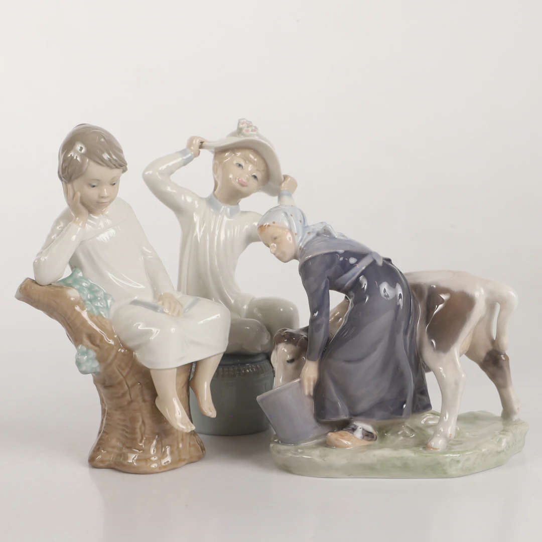 FIGURINER, 3 stycken, porslin, Lladro samt Royal Copenhagen.