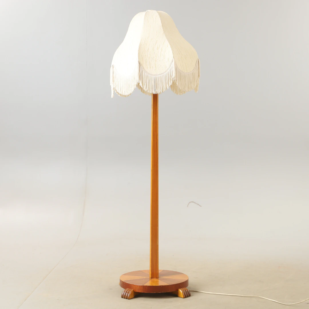 GOLVLAMPA, björk och alm, Swedish modern, 1940-tal.