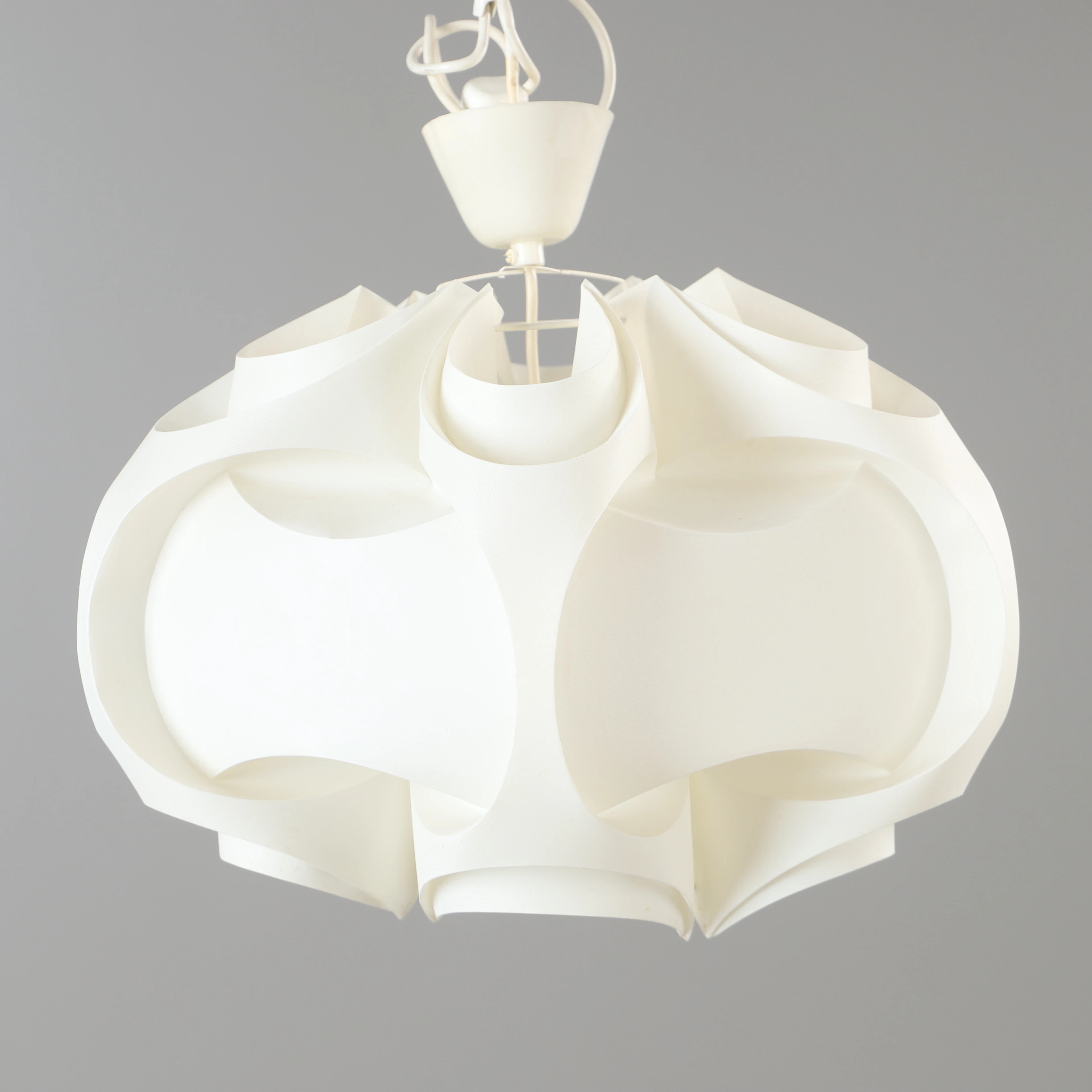 PAUL CHRISTIANSEN. Taklampa, "171", plast, Le Klint.