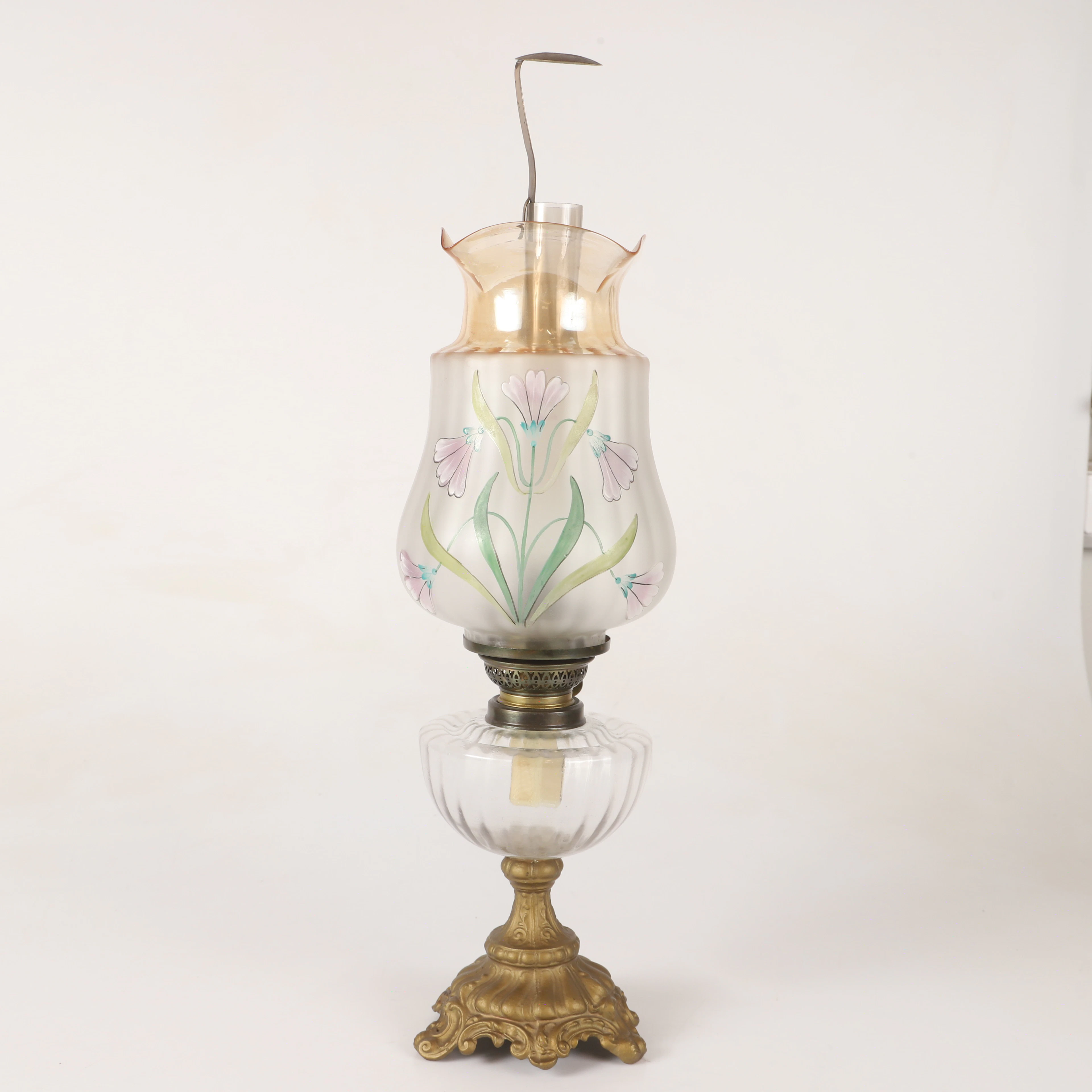 BORDSFOTOGENLAMPA, metall med målad glaskupa, 1900-tal.