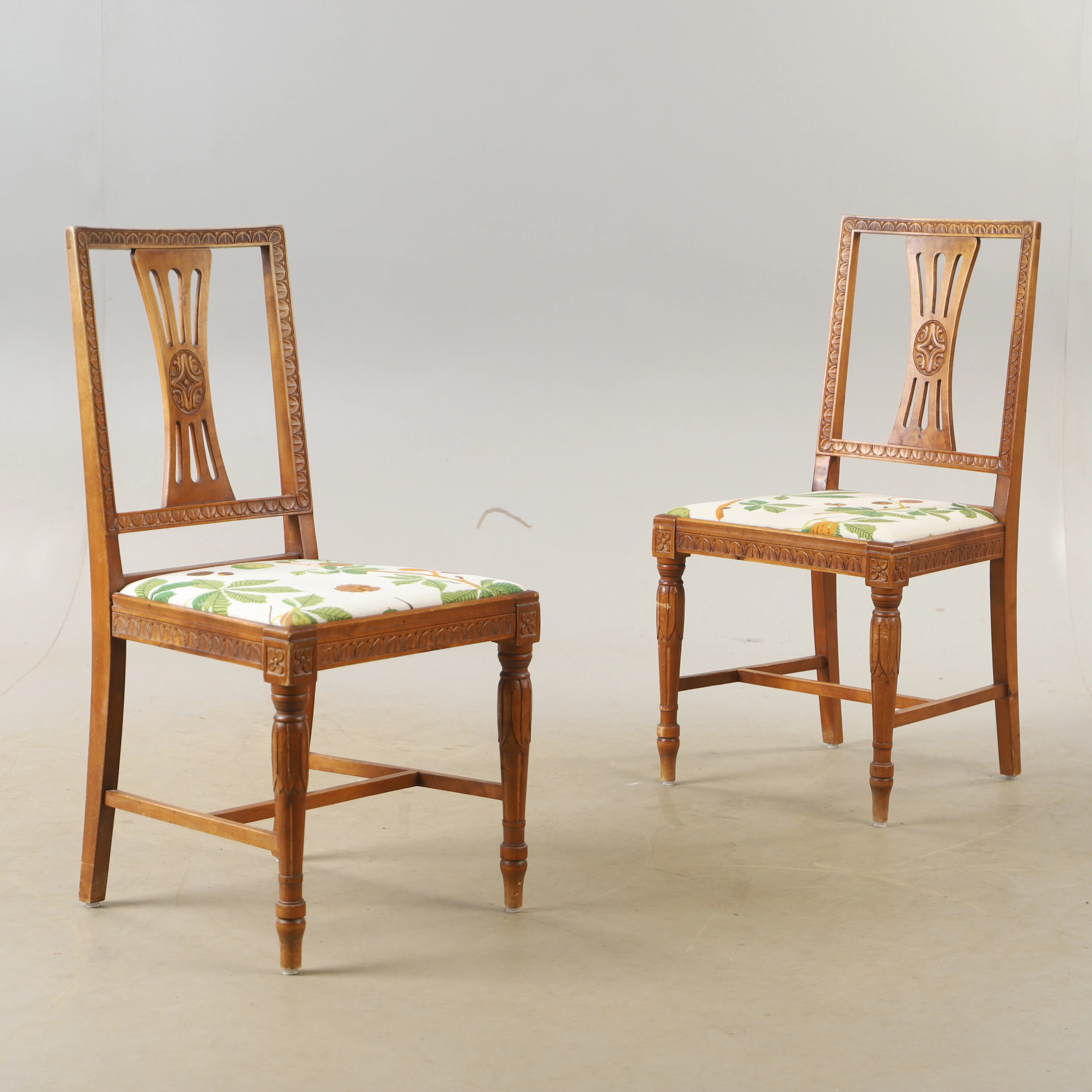 STOLAR, 1 par, gustaviansk stil.