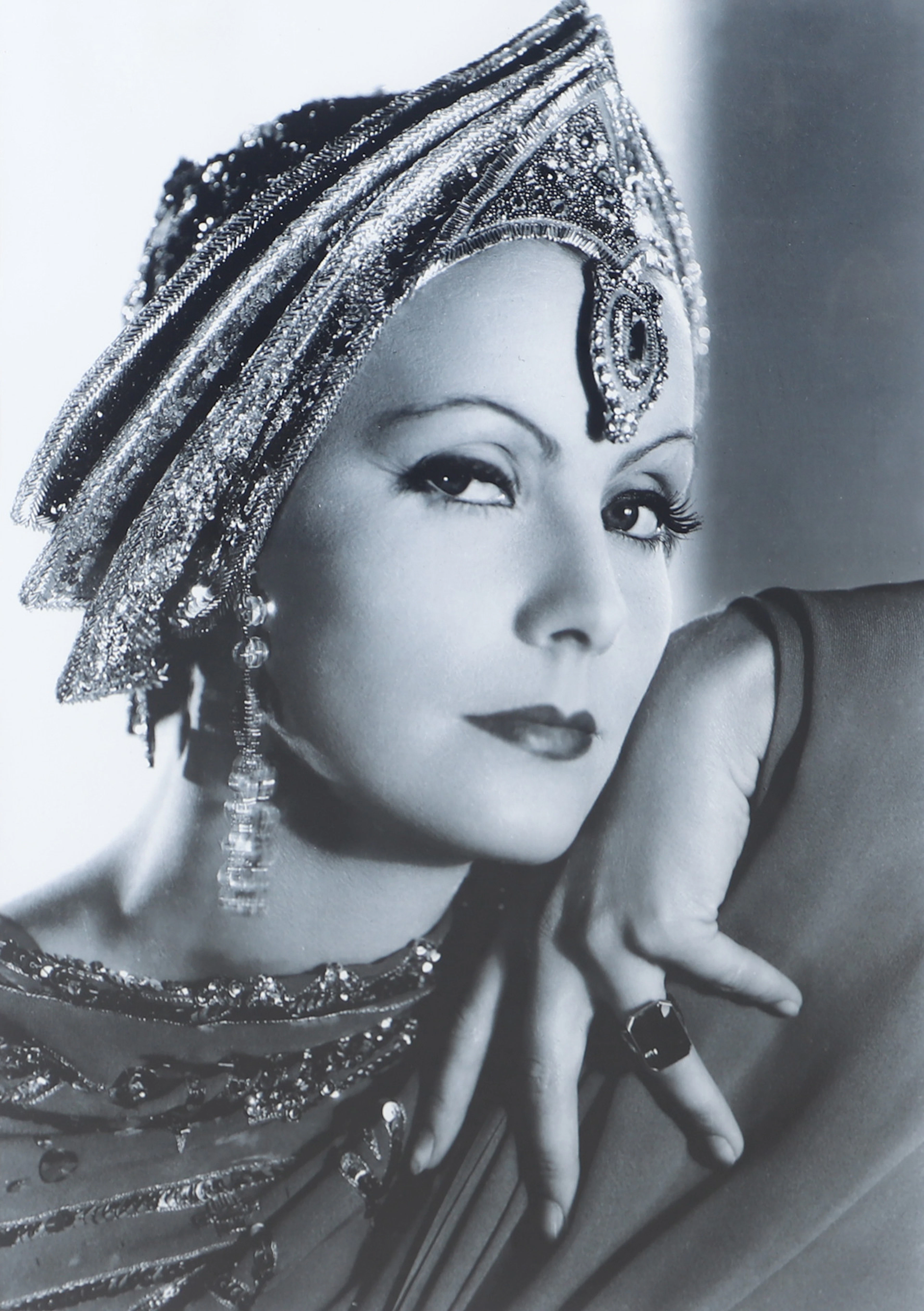 OKÄND KONSTNÄR. Greta Garbo, inramad poster.