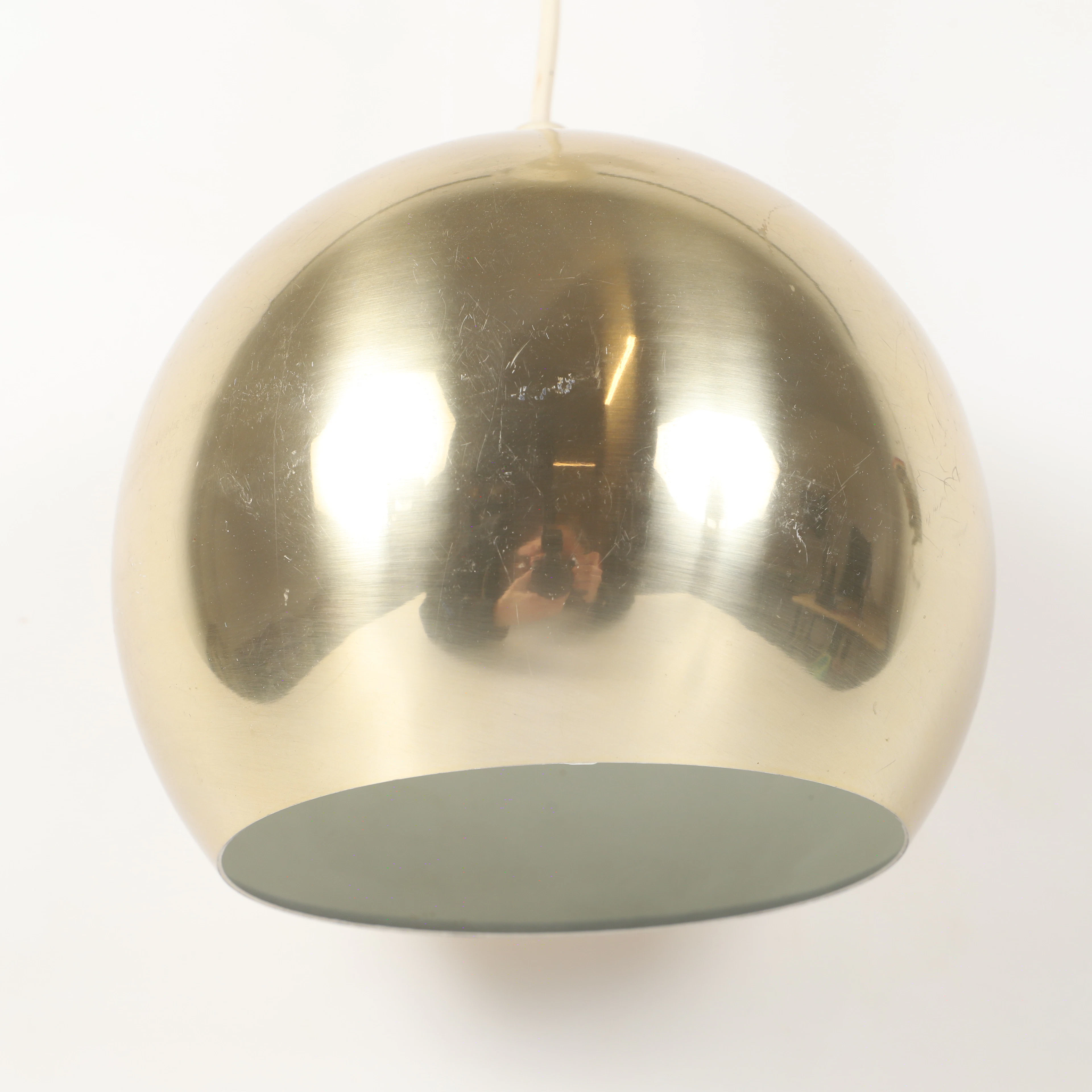 VERNER PANTON. Taklampa, förgylld, ”Topan”, Louis Poulsen, Danmark
