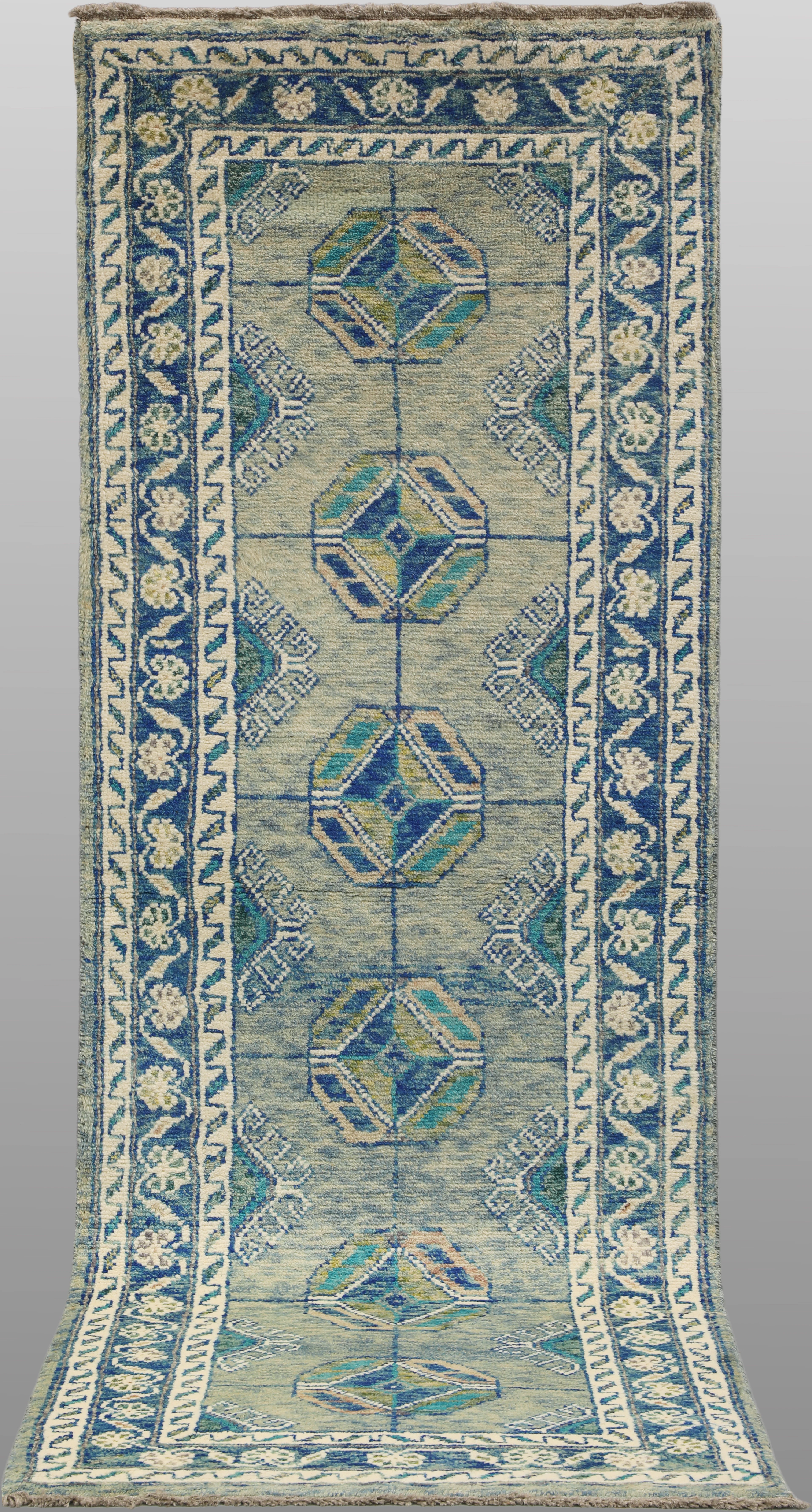MATTA, orientalisk, galleri, 248 x 79 cm.