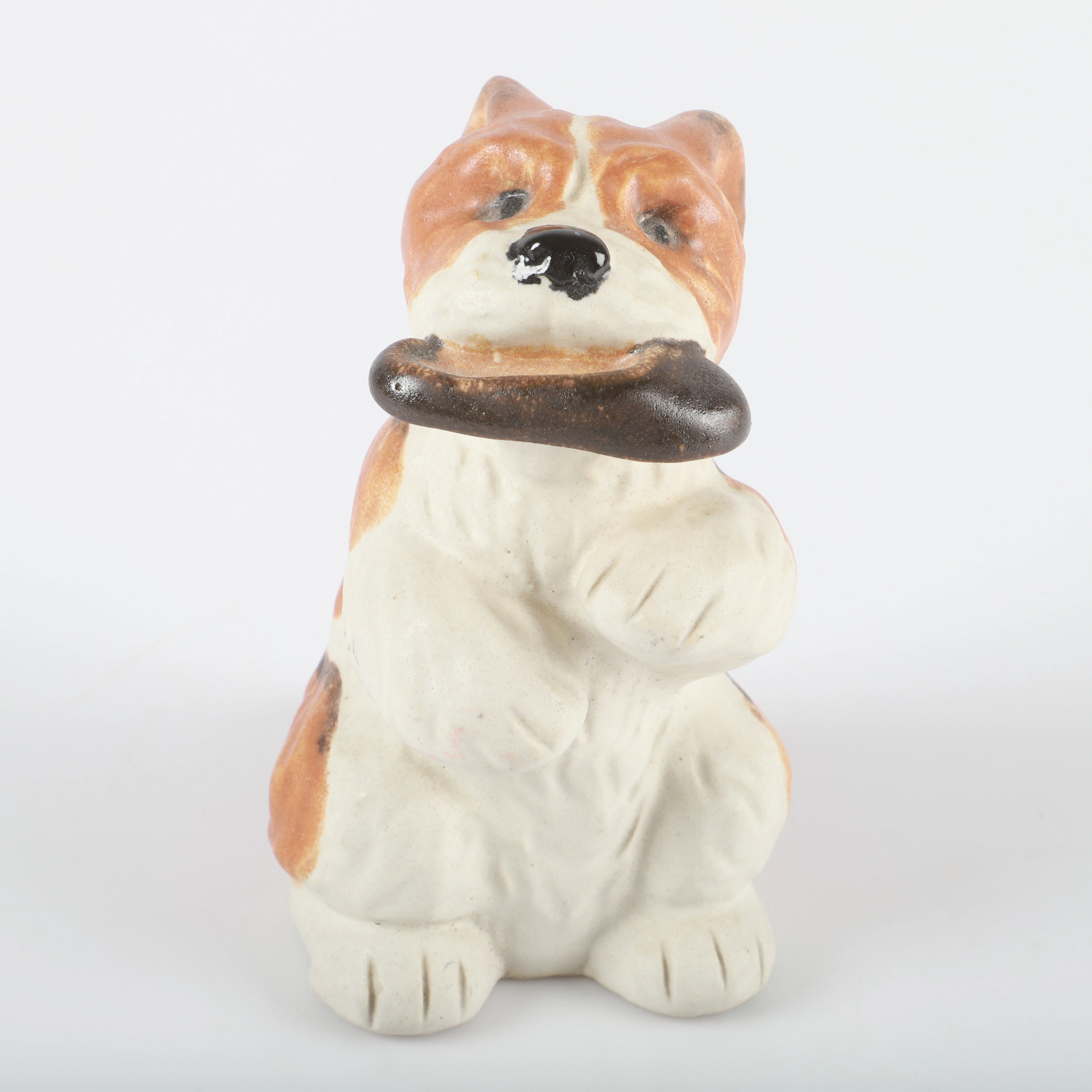 MARIA ERICSON. Figurin, hund, keramik, Jie, Gantofta, signerad.