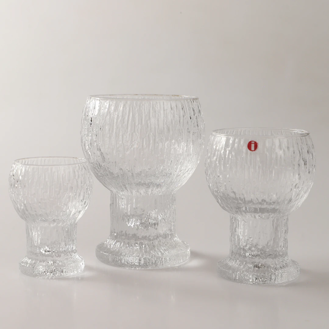 TIMO SARPANEVA. Glasservis, 23 delar, "Kekkerit", Iittala, Finland.