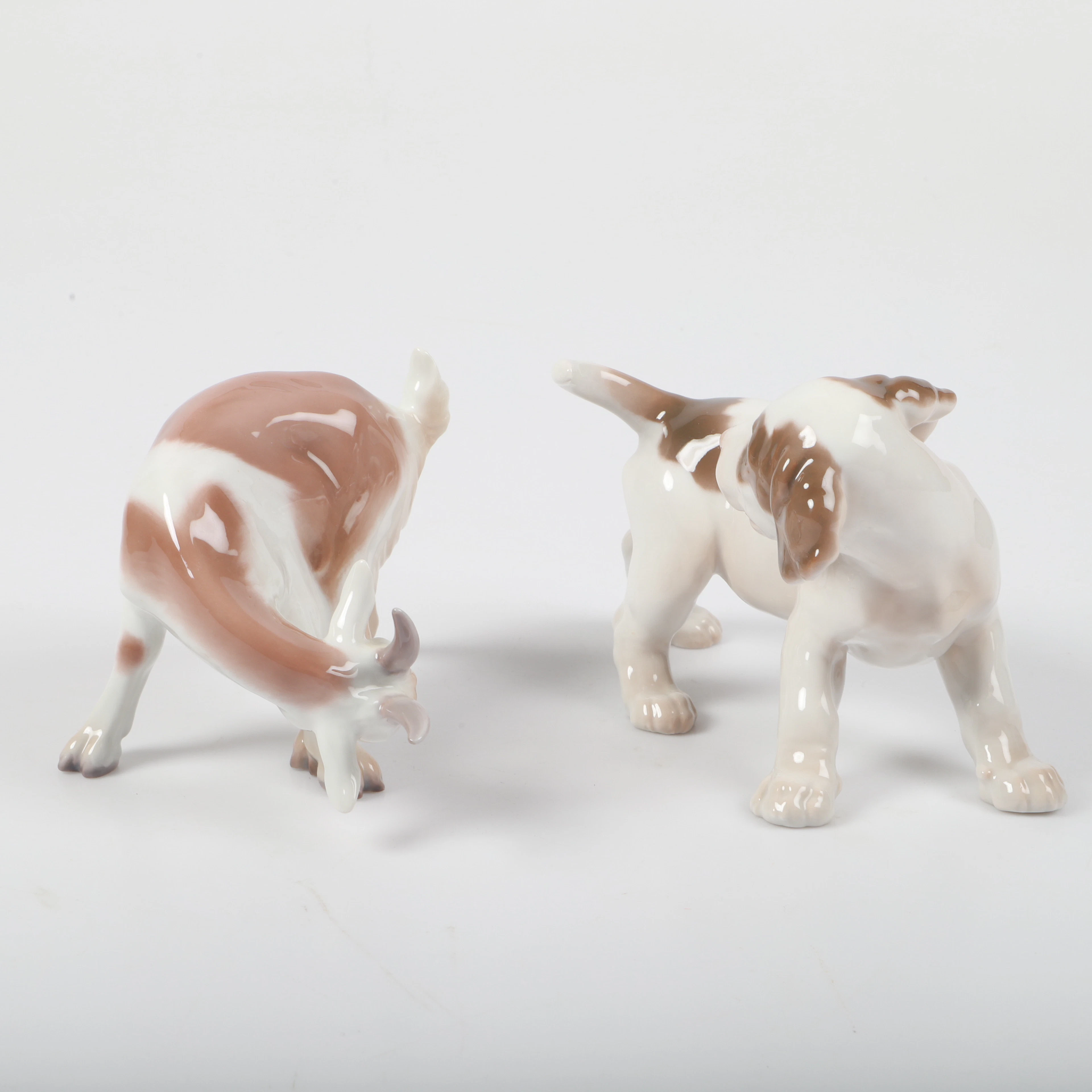 FIGURINER, 2 stycken, hund samt get, porslin, Bing & Gröndahl, Danmark.